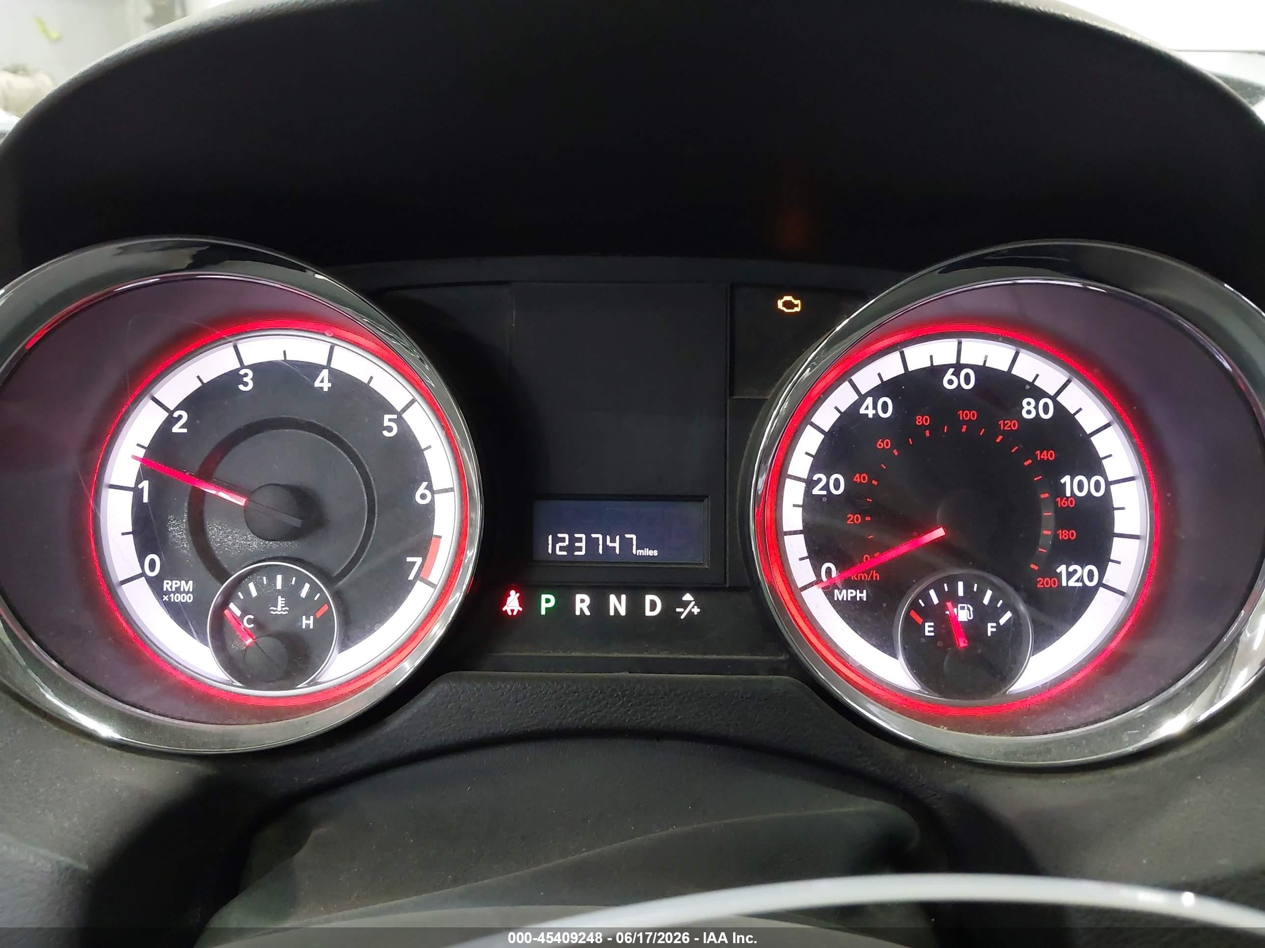 2012 Dodge Grand Caravan Sxt Серебряный vin: 2C4RDGCG8CR121978