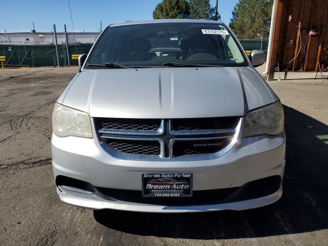 2012 Dodge Grand Caravan Sxt Silver vin: 2C4RDGCG8CR141289