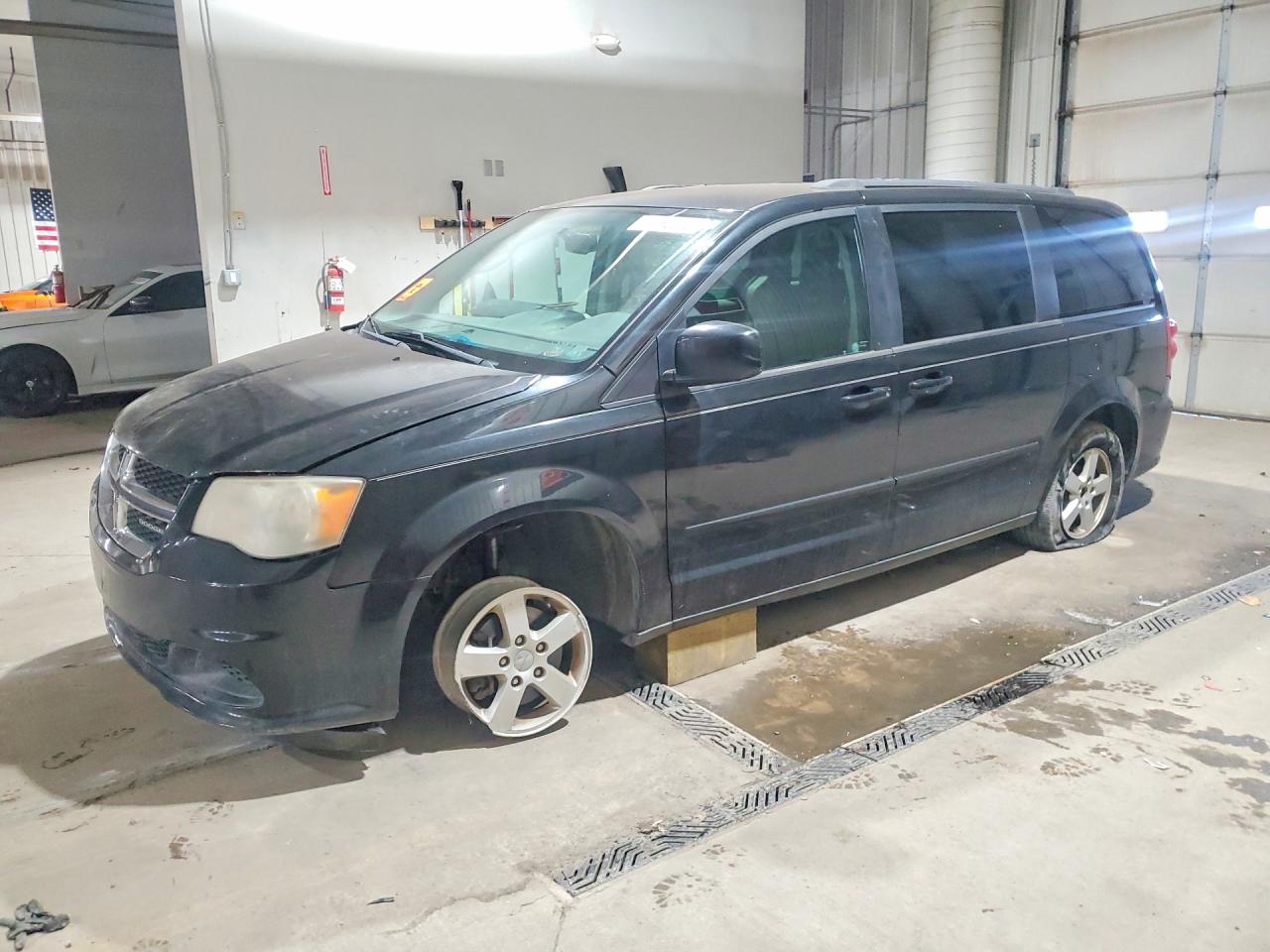 2012 Dodge Grand Caravan Sxt Black vin: 2C4RDGCG8CR142989