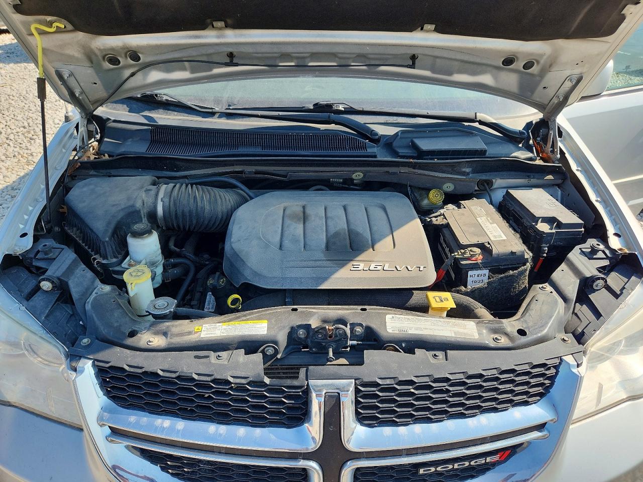 2012 Dodge Grand Caravan Sxt Silver vin: 2C4RDGCG8CR317998