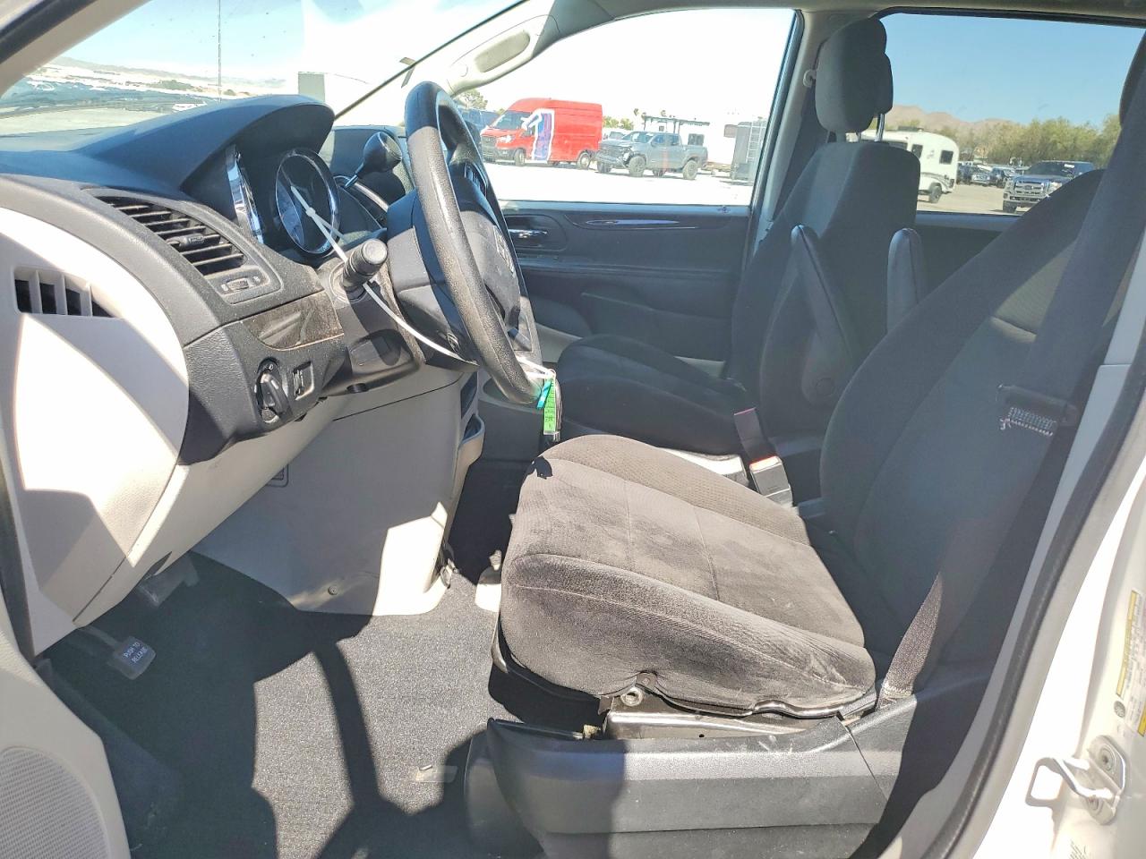 2013 Dodge Grand Caravan Sxt White vin: 2C4RDGCG8DR523713