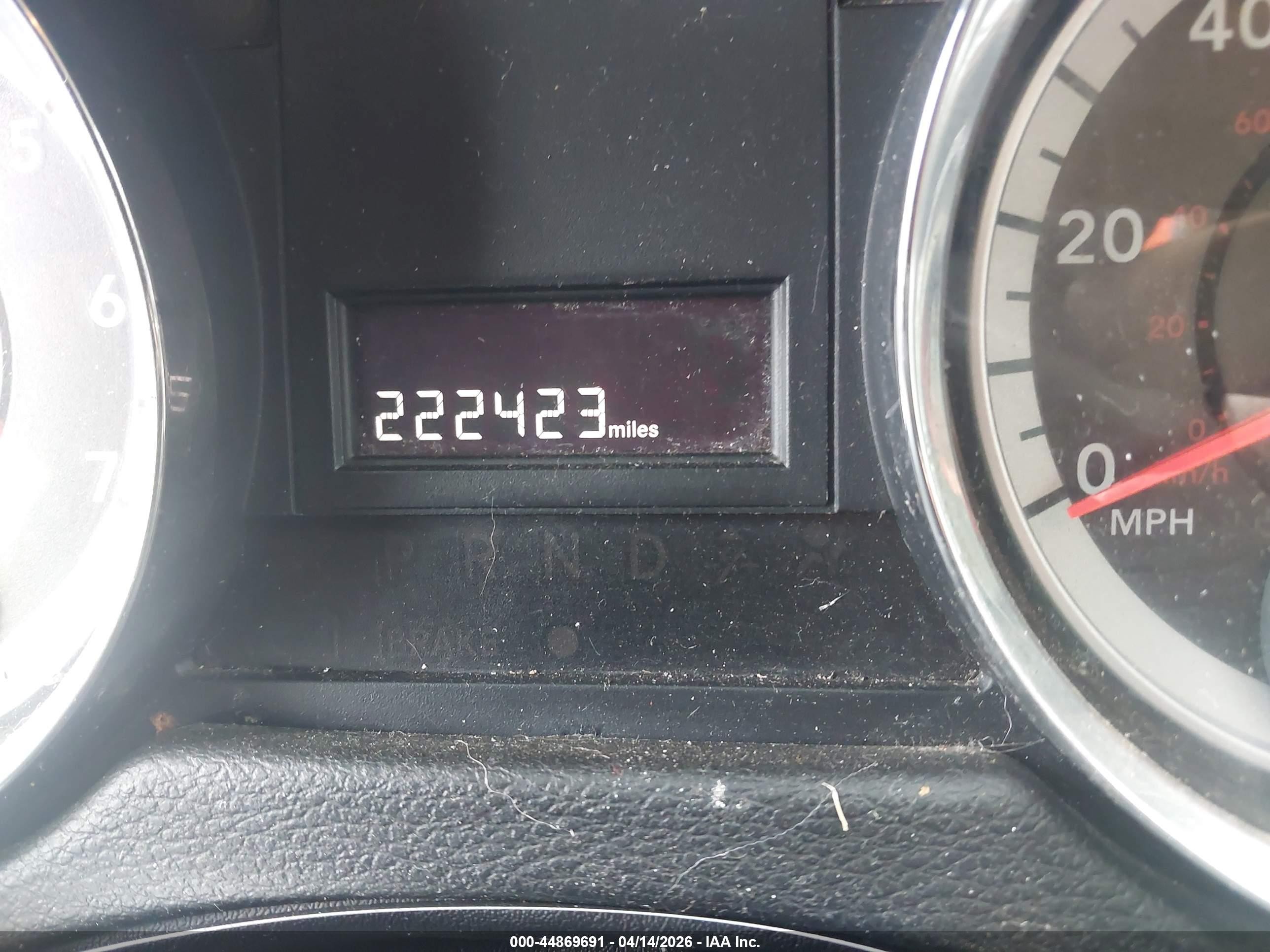 2013 Dodge Grand Caravan Sxt Gold vin: 2C4RDGCG8DR524750