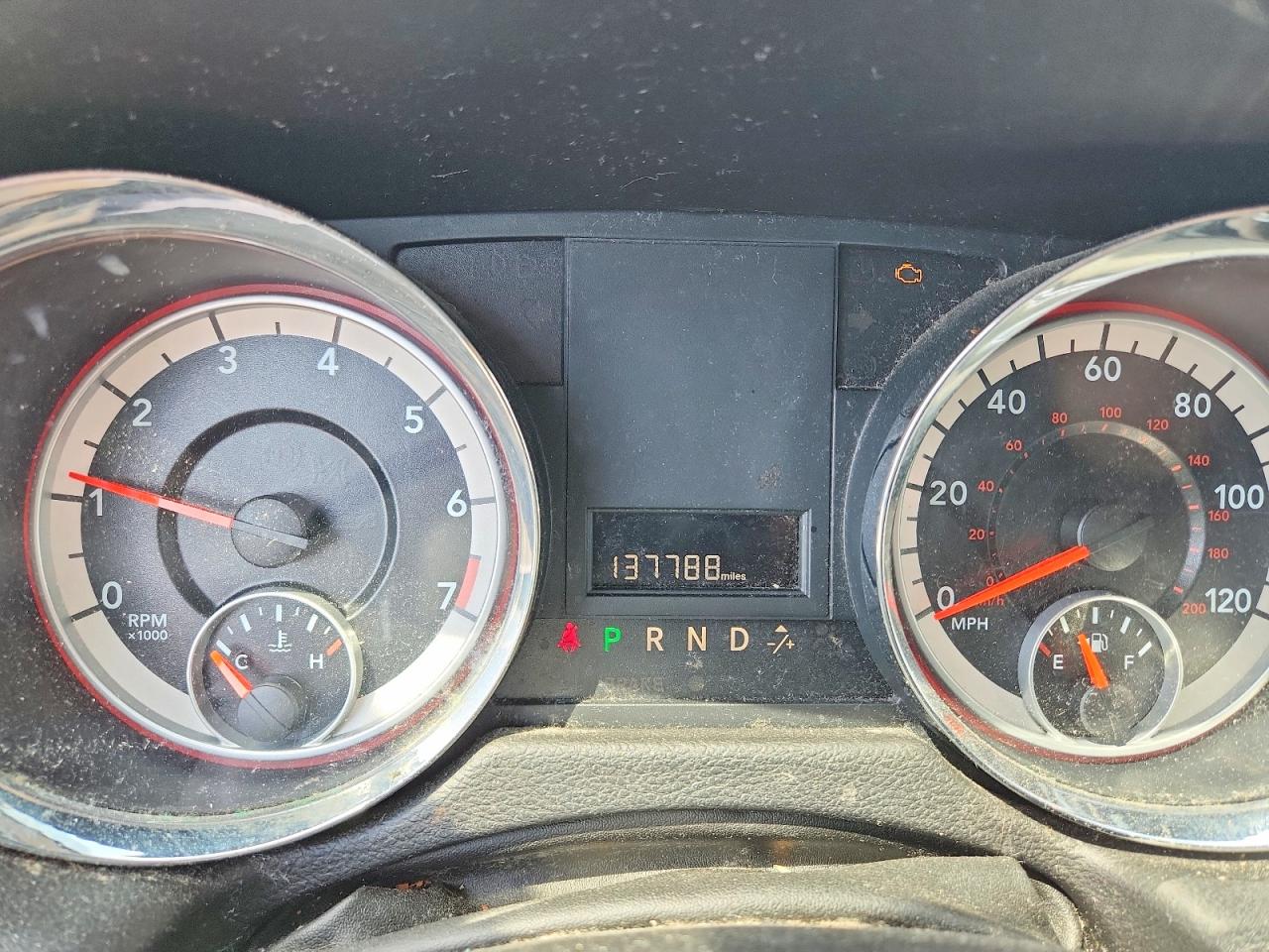 2013 Dodge Grand Caravan Sxt White vin: 2C4RDGCG8DR536588