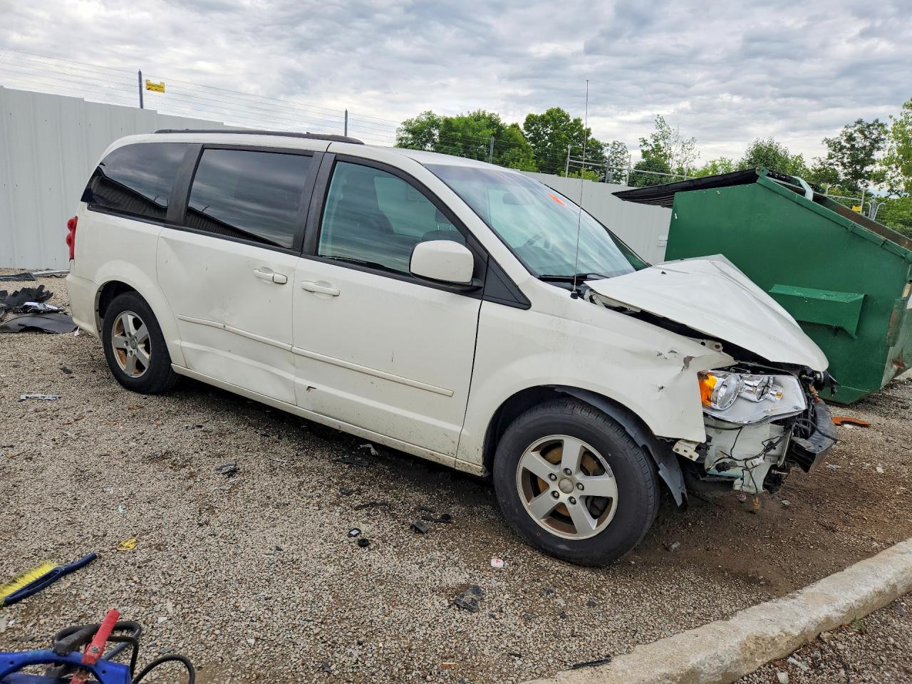 2013 Dodge Grand Caravan Sxt White vin: 2C4RDGCG8DR544089