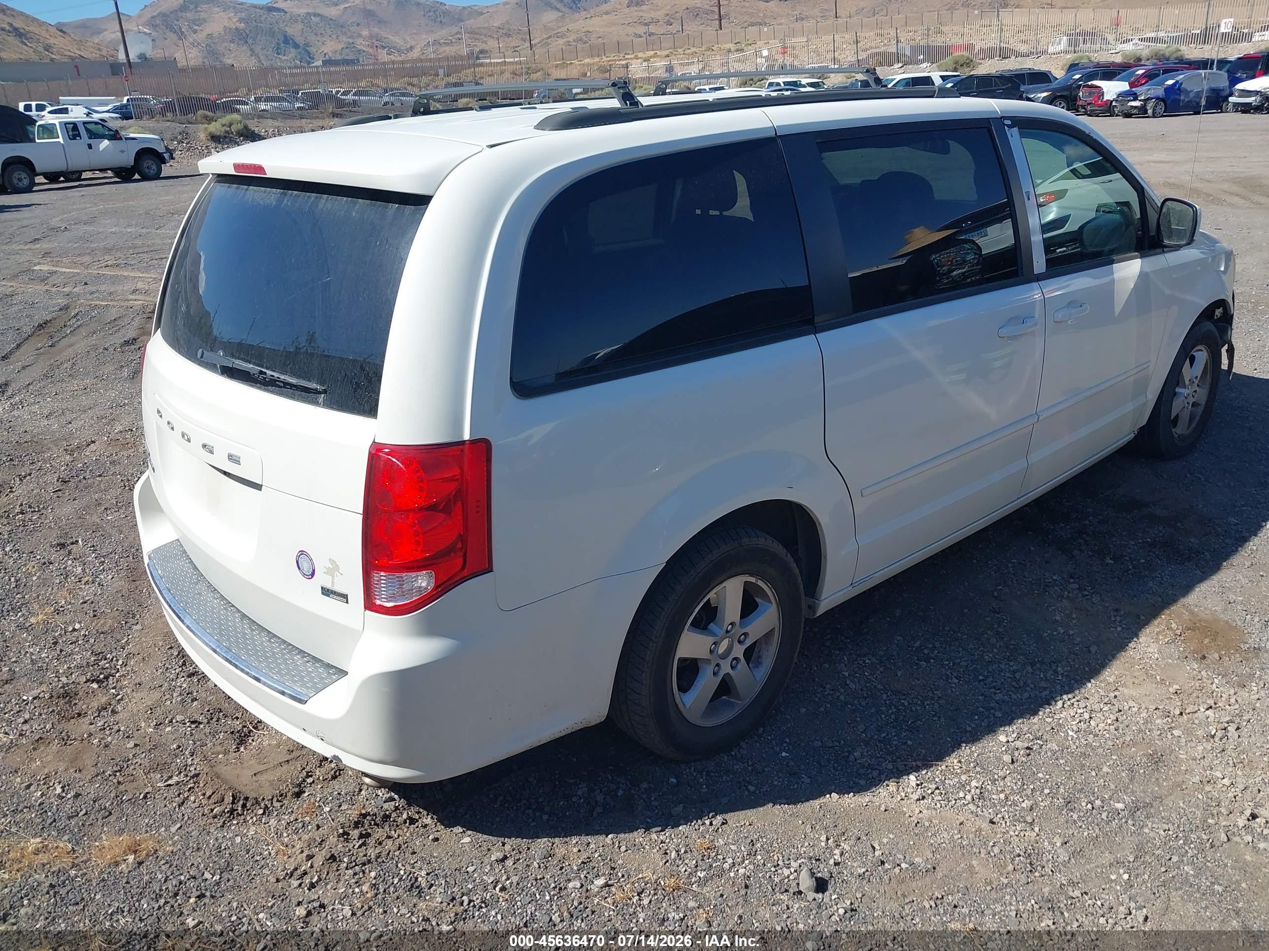2013 Dodge Grand Caravan Sxt White vin: 2C4RDGCG8DR553794