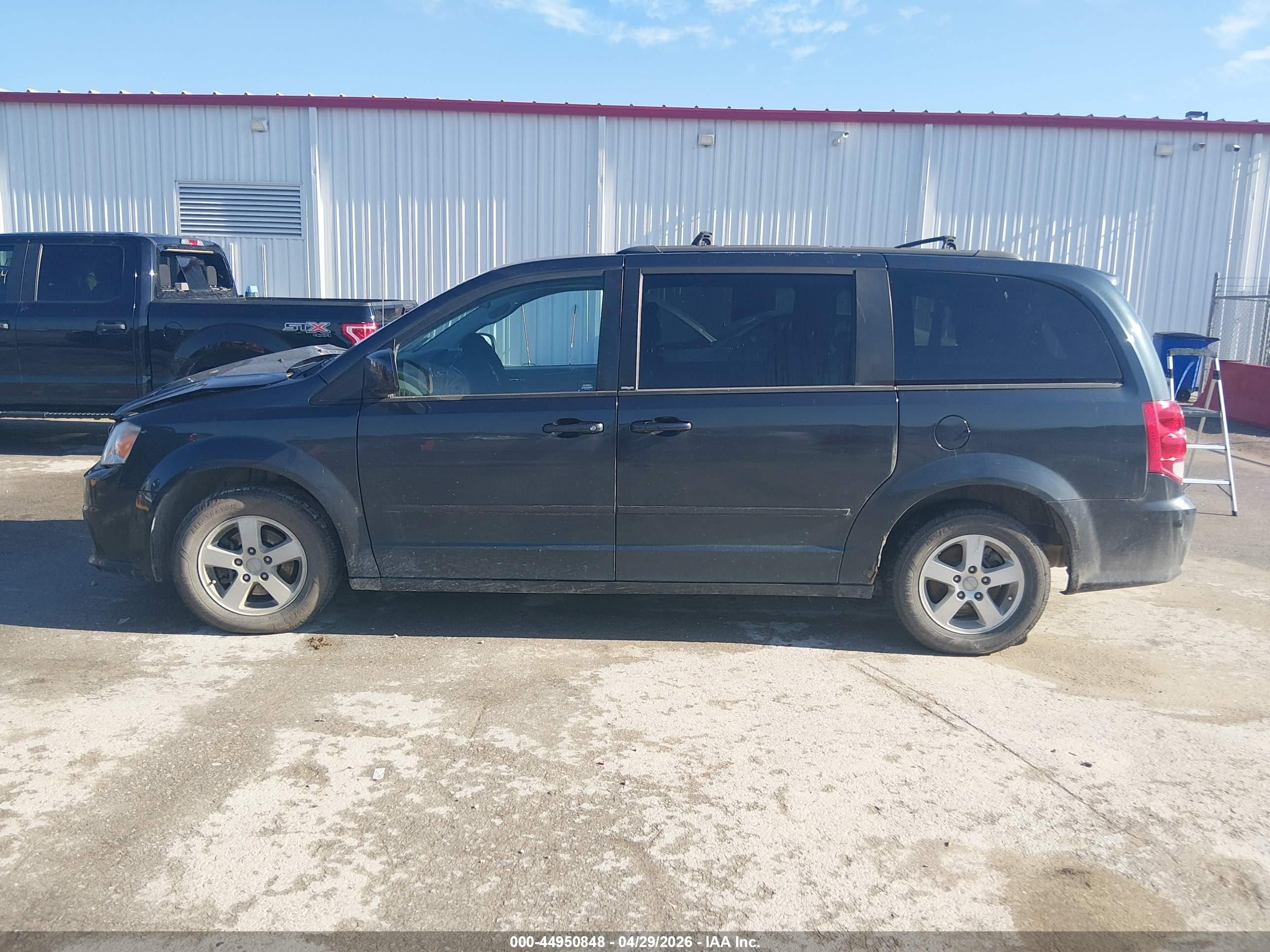 2013 Dodge Grand Caravan Sxt Gray vin: 2C4RDGCG8DR627960