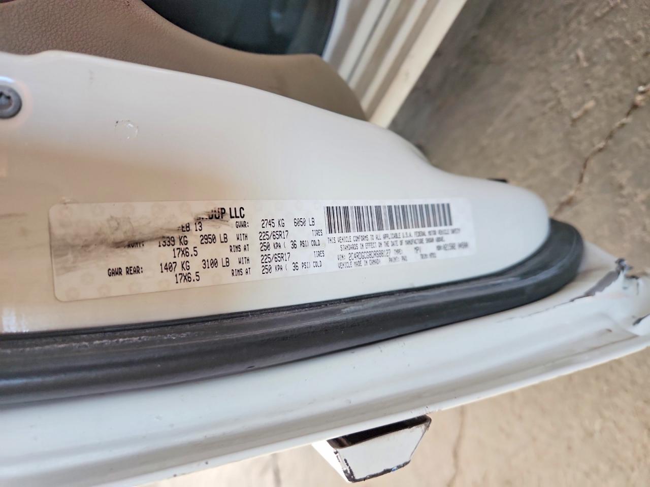 2013 Dodge Grand Caravan Sxt White vin: 2C4RDGCG8DR688127