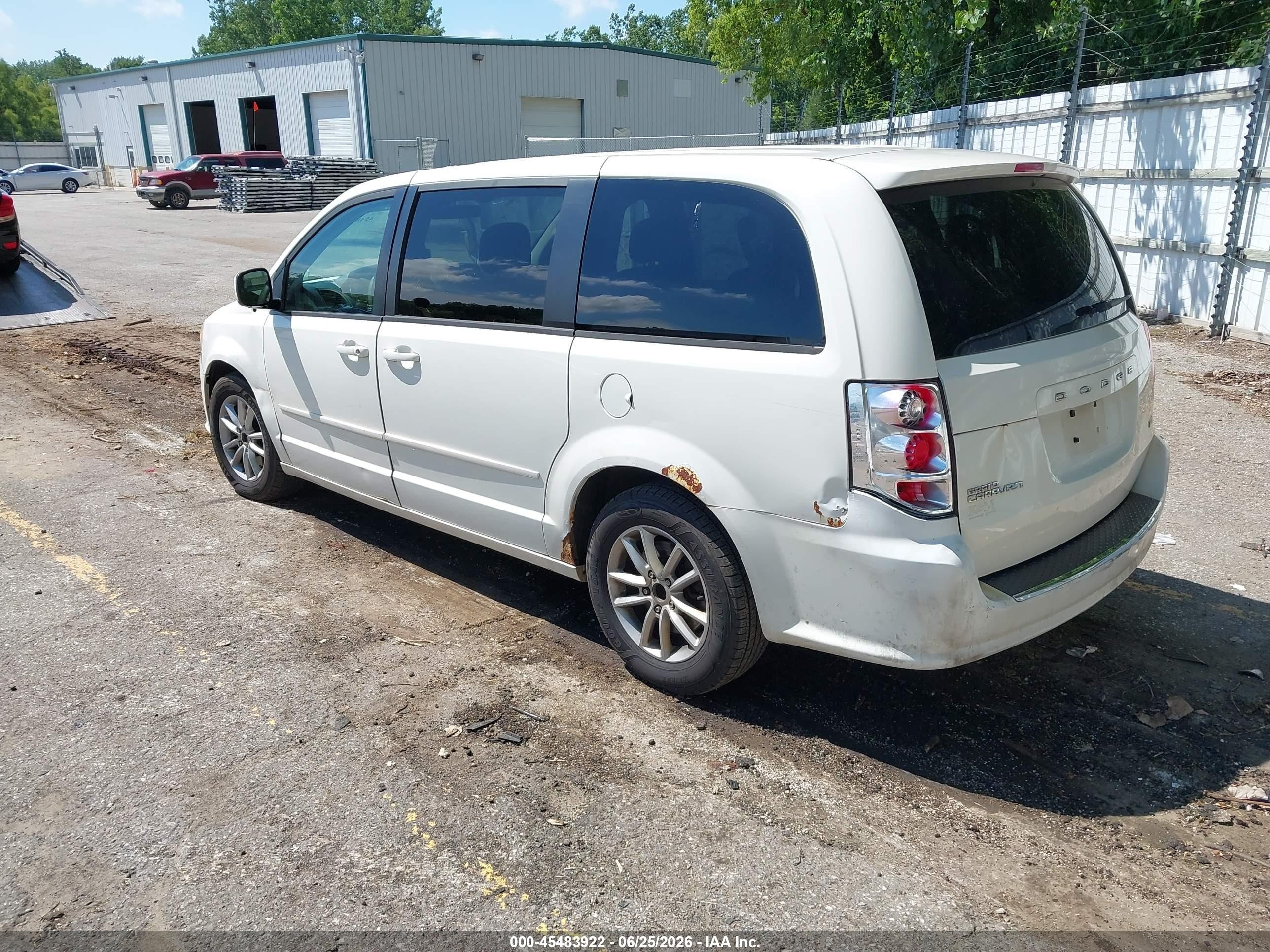 2013 Dodge Grand Caravan Sxt White vin: 2C4RDGCG8DR749296