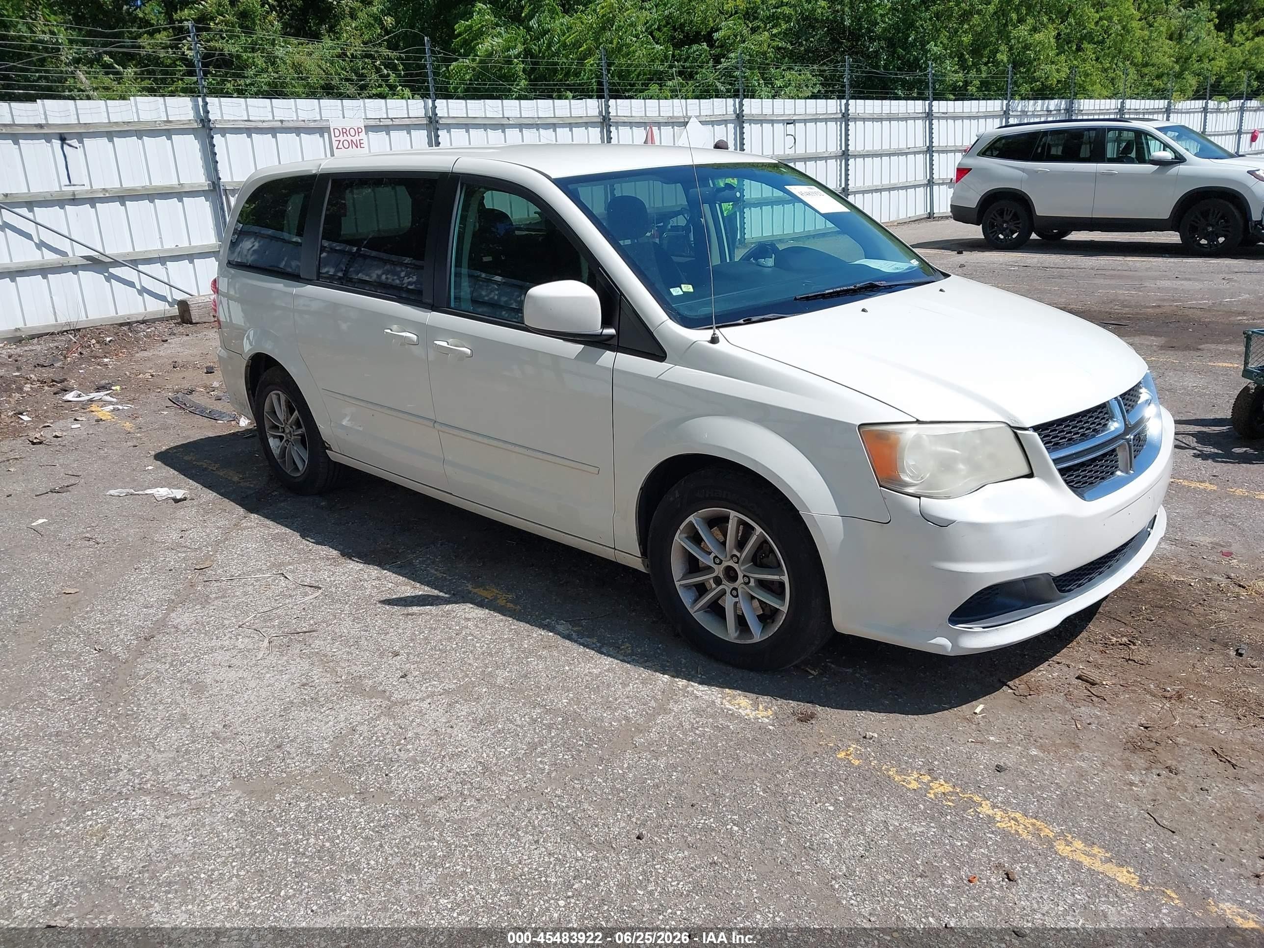 2013 Dodge Grand Caravan Sxt Белый vin: 2C4RDGCG8DR749296