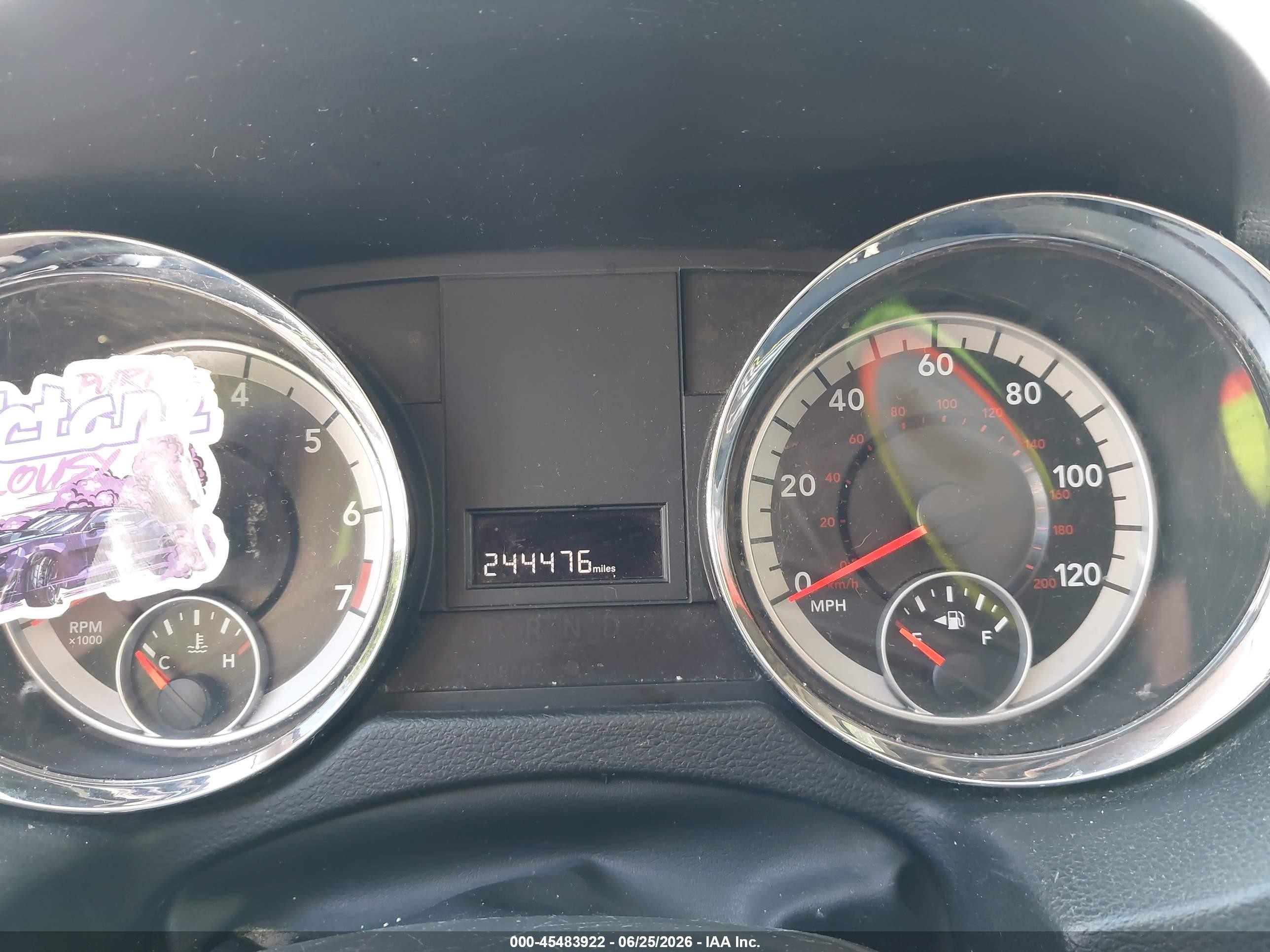 2013 Dodge Grand Caravan Sxt White vin: 2C4RDGCG8DR749296