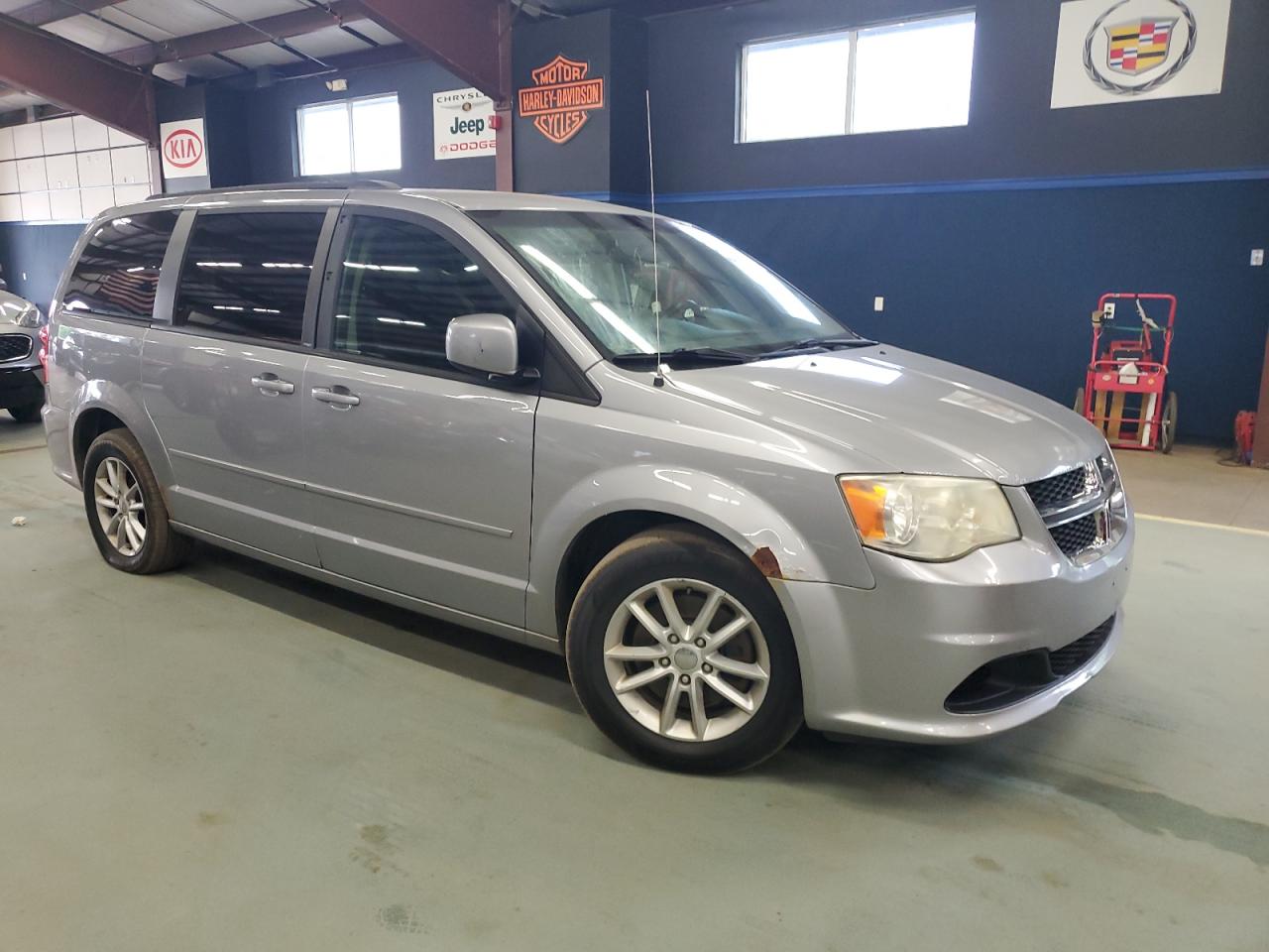 2014 Dodge Grand Caravan Sxt Silver vin: 2C4RDGCG8ER244070