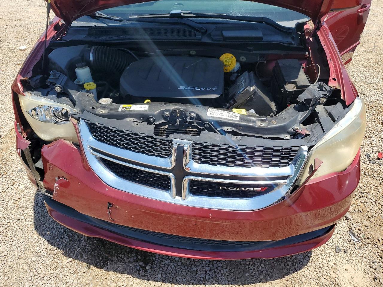 2014 Dodge Grand Caravan Sxt Burgundy vin: 2C4RDGCG8ER253562