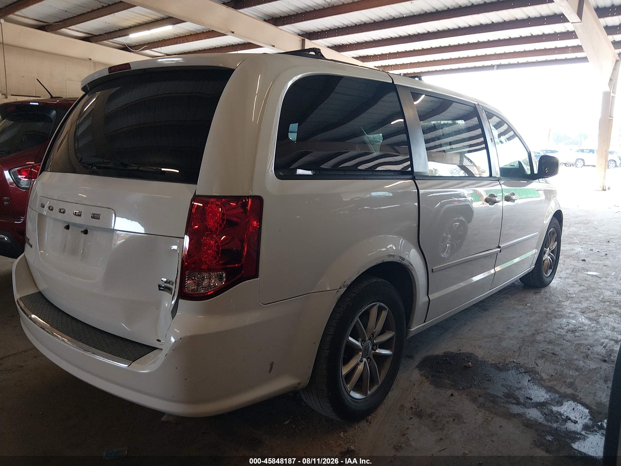 2014 Dodge Grand Caravan Sxt White vin: 2C4RDGCG8ER262813