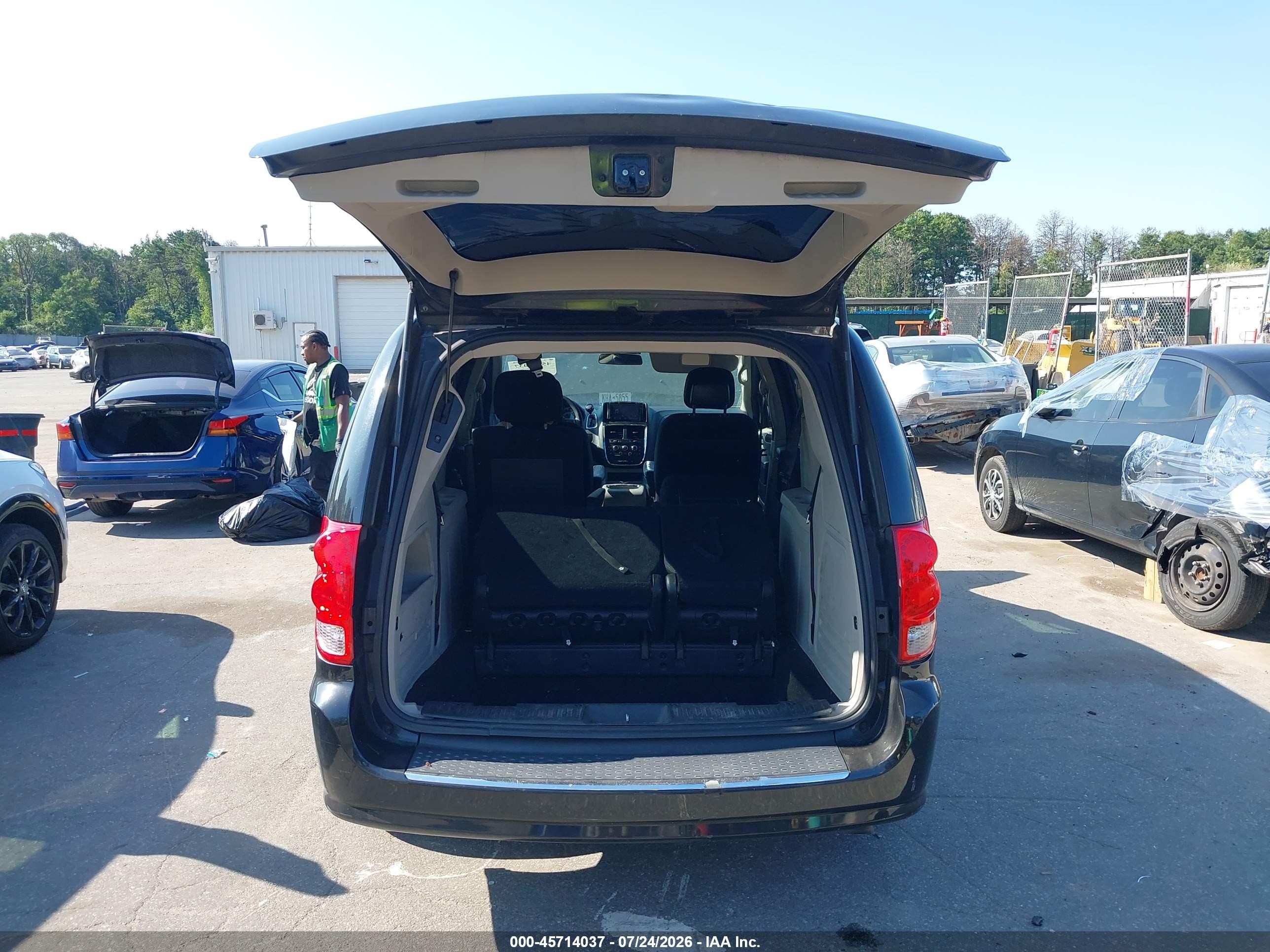 2014 Dodge Grand Caravan Sxt Черный vin: 2C4RDGCG8ER347358