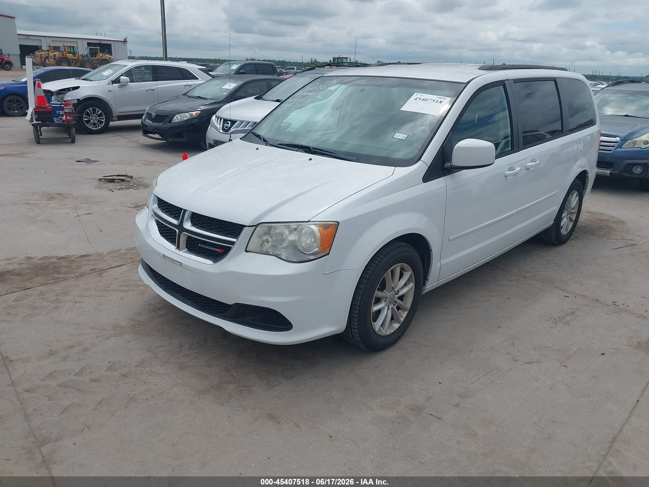 2014 Dodge Grand Caravan Sxt White vin: 2C4RDGCG8ER390307
