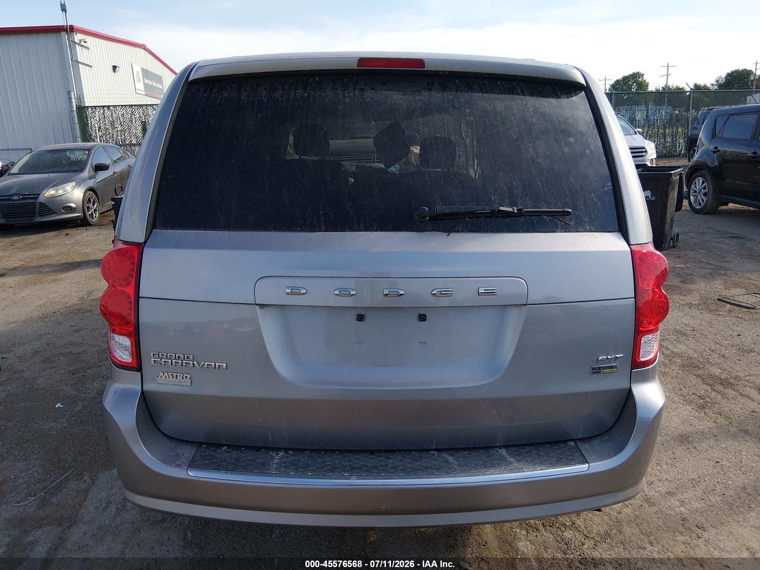 2014 Dodge Grand Caravan Sxt Silver vin: 2C4RDGCG8ER391912