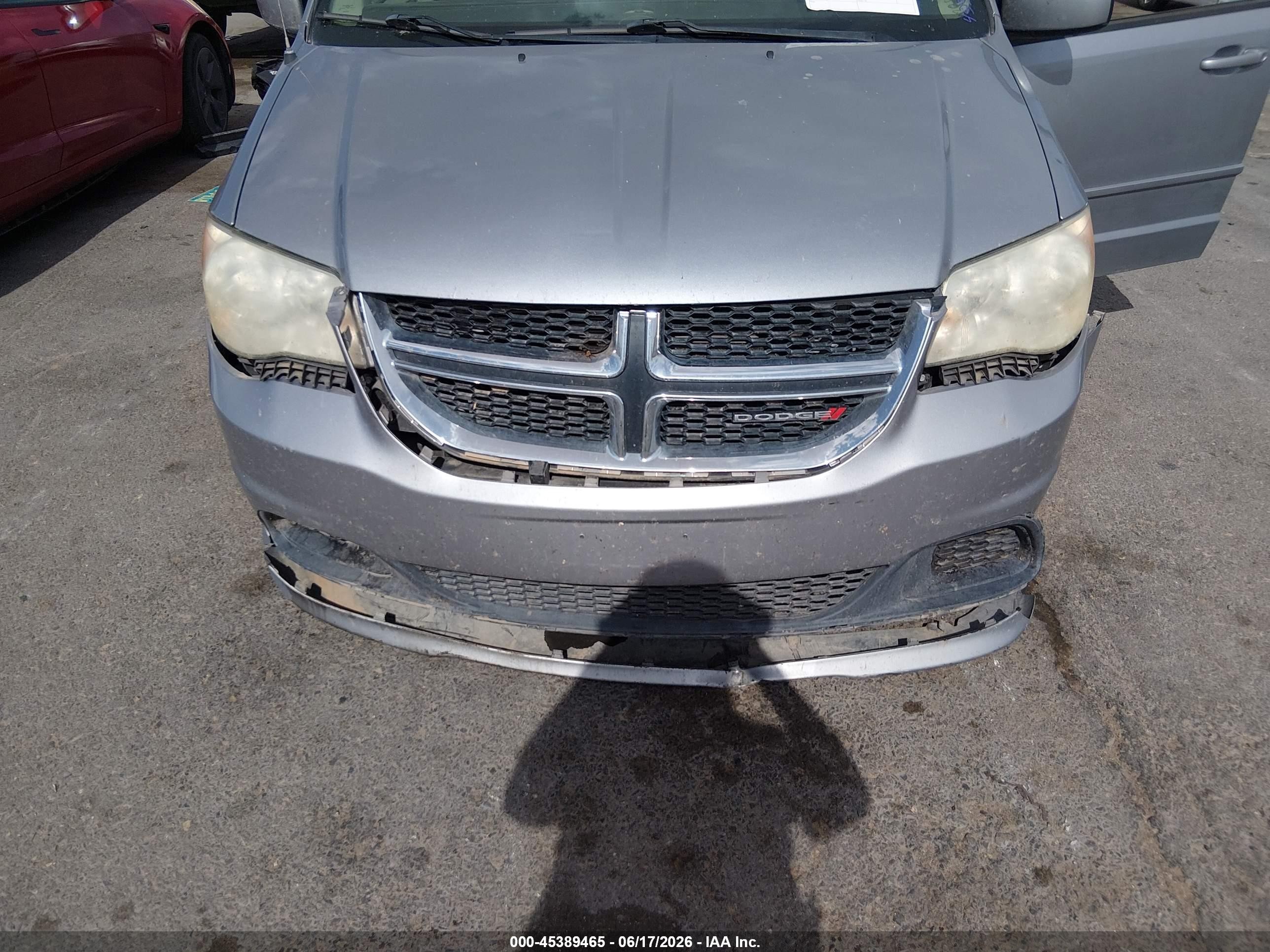 2014 Dodge Grand Caravan Sxt Silver vin: 2C4RDGCG8ER423256