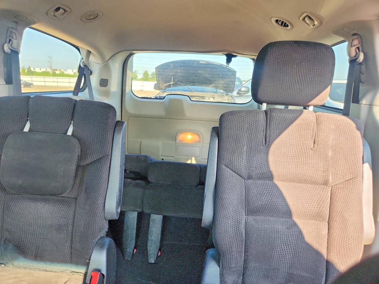 2015 Dodge Grand Caravan Sxt Burgundy vin: 2C4RDGCG8FR527019