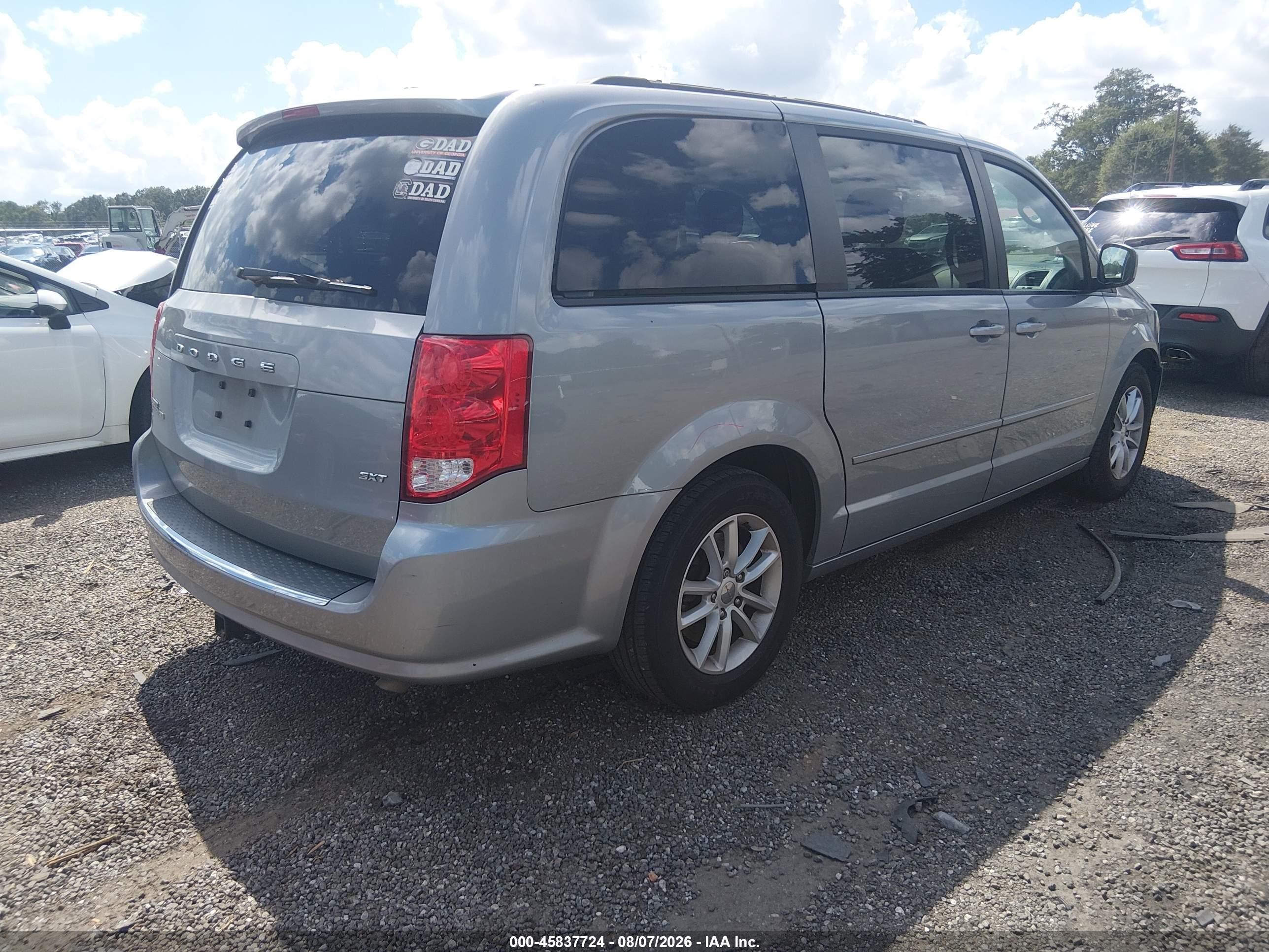 2015 Dodge Grand Caravan Sxt Silver vin: 2C4RDGCG8FR543012