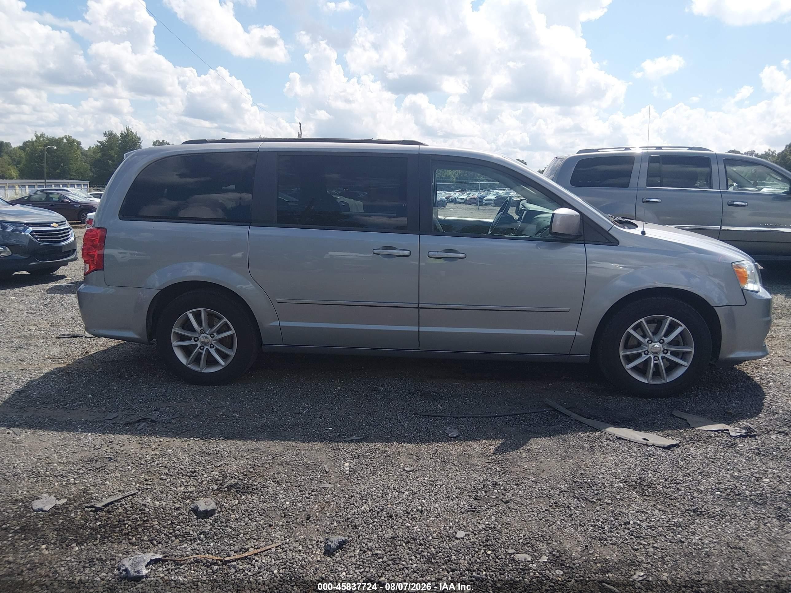 2015 Dodge Grand Caravan Sxt Silver vin: 2C4RDGCG8FR543012