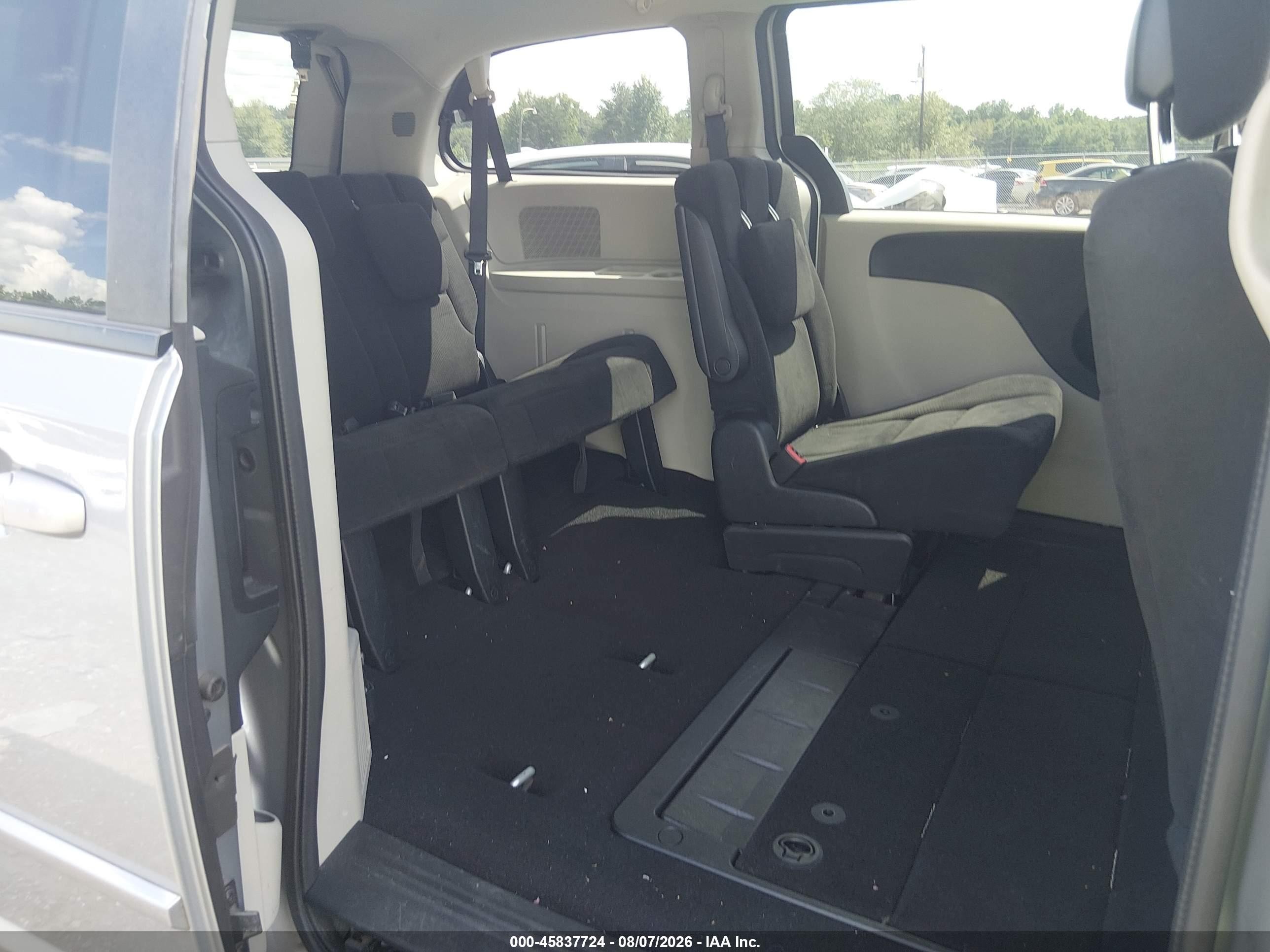 2015 Dodge Grand Caravan Sxt Silver vin: 2C4RDGCG8FR543012