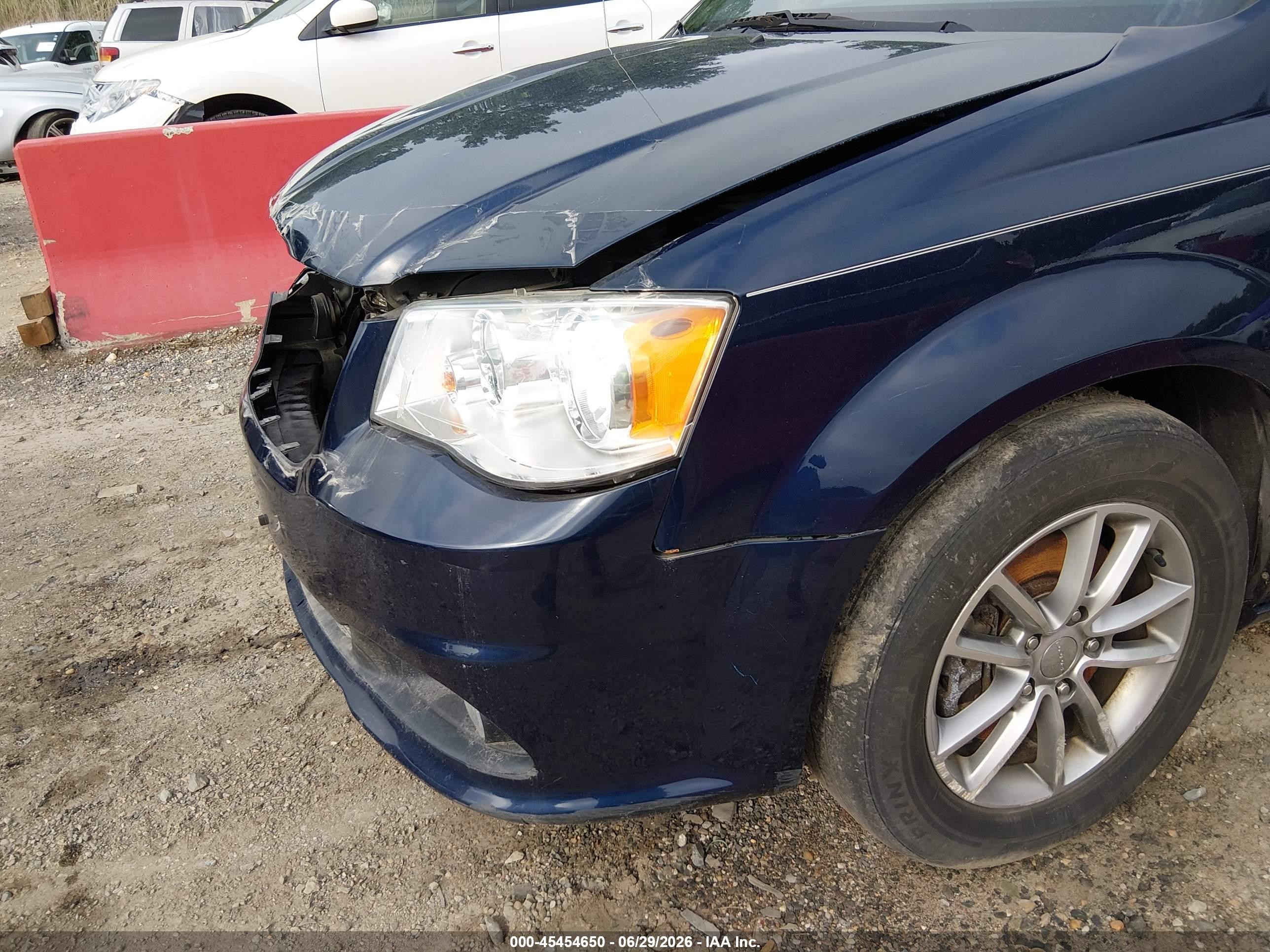2015 Dodge Grand Caravan Sxt Plus Blue vin: 2C4RDGCG8FR653574