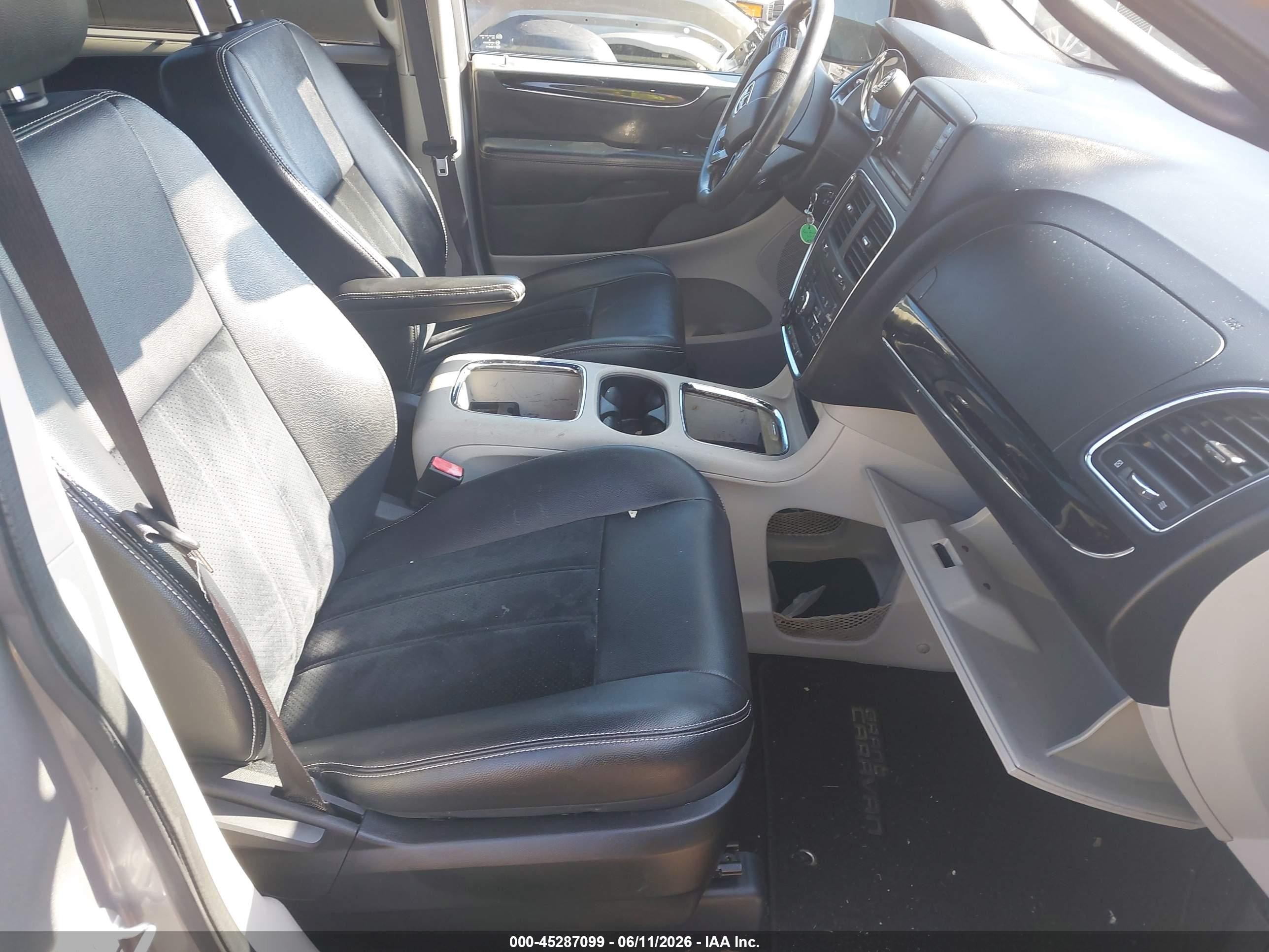2015 Dodge Grand Caravan Sxt Plus Gray vin: 2C4RDGCG8FR736096