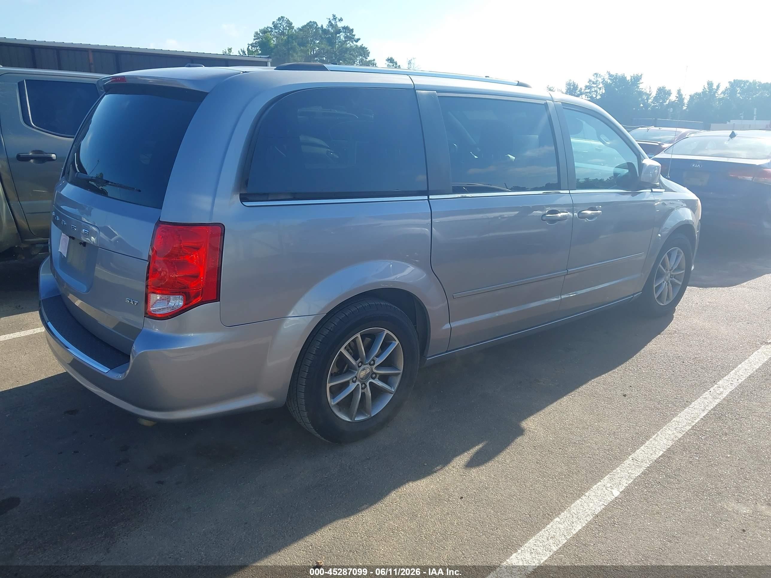 2015 Dodge Grand Caravan Sxt Plus Gray vin: 2C4RDGCG8FR736096