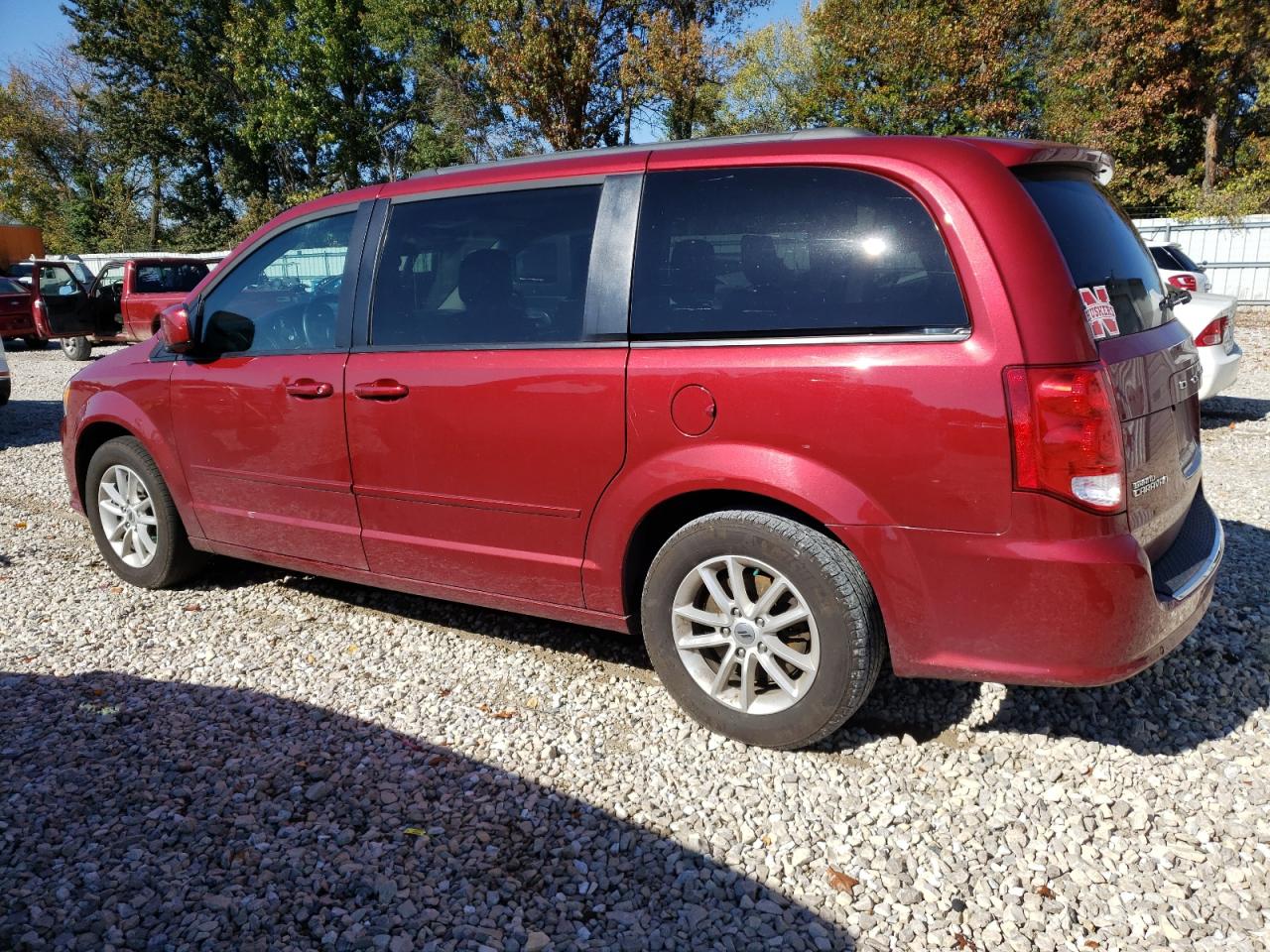 2016 Dodge Grand Caravan Sxt Red vin: 2C4RDGCG8GR273572
