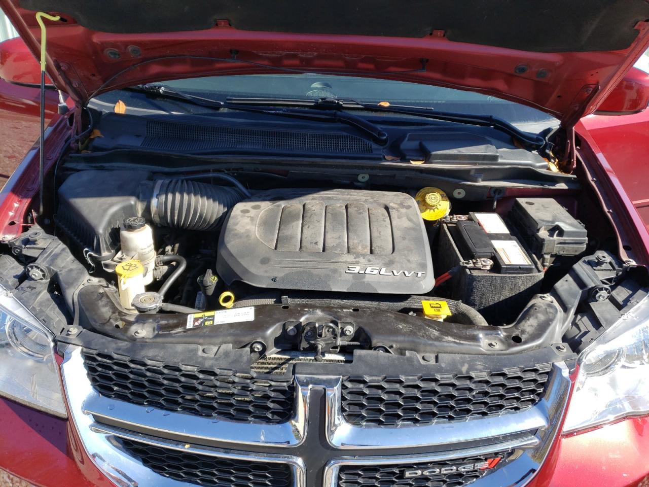 2016 Dodge Grand Caravan Sxt Red vin: 2C4RDGCG8GR273572