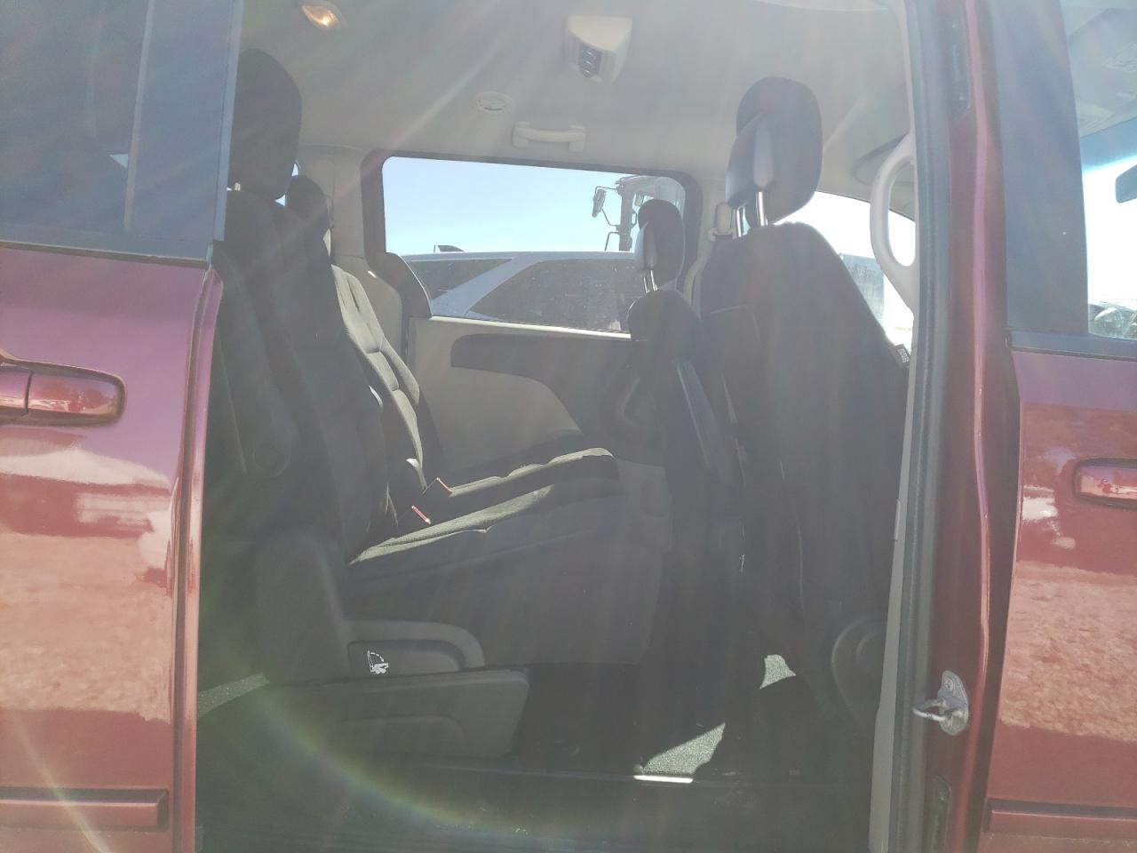 2016 Dodge Grand Caravan Sxt Red vin: 2C4RDGCG8GR273572