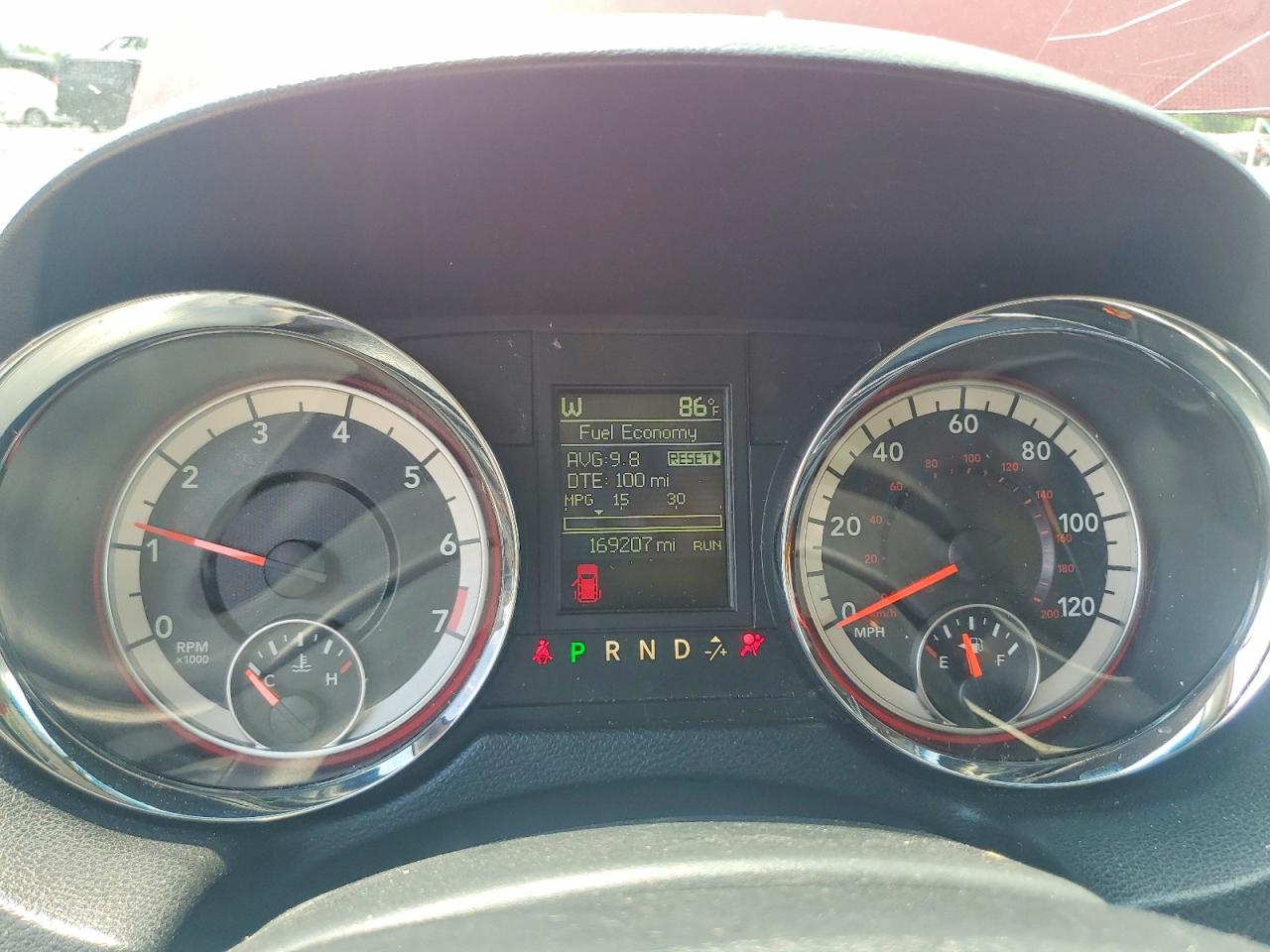 2016 Dodge Grand Caravan Sxt Burgundy vin: 2C4RDGCG8GR273572