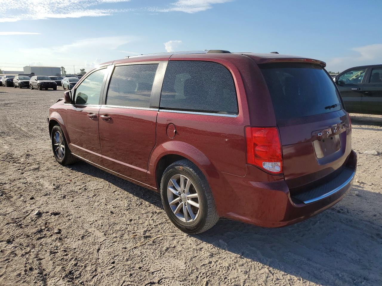 2019 Dodge Grand Caravan Sxt Бордовый vin: 2C4RDGCG8KR672586