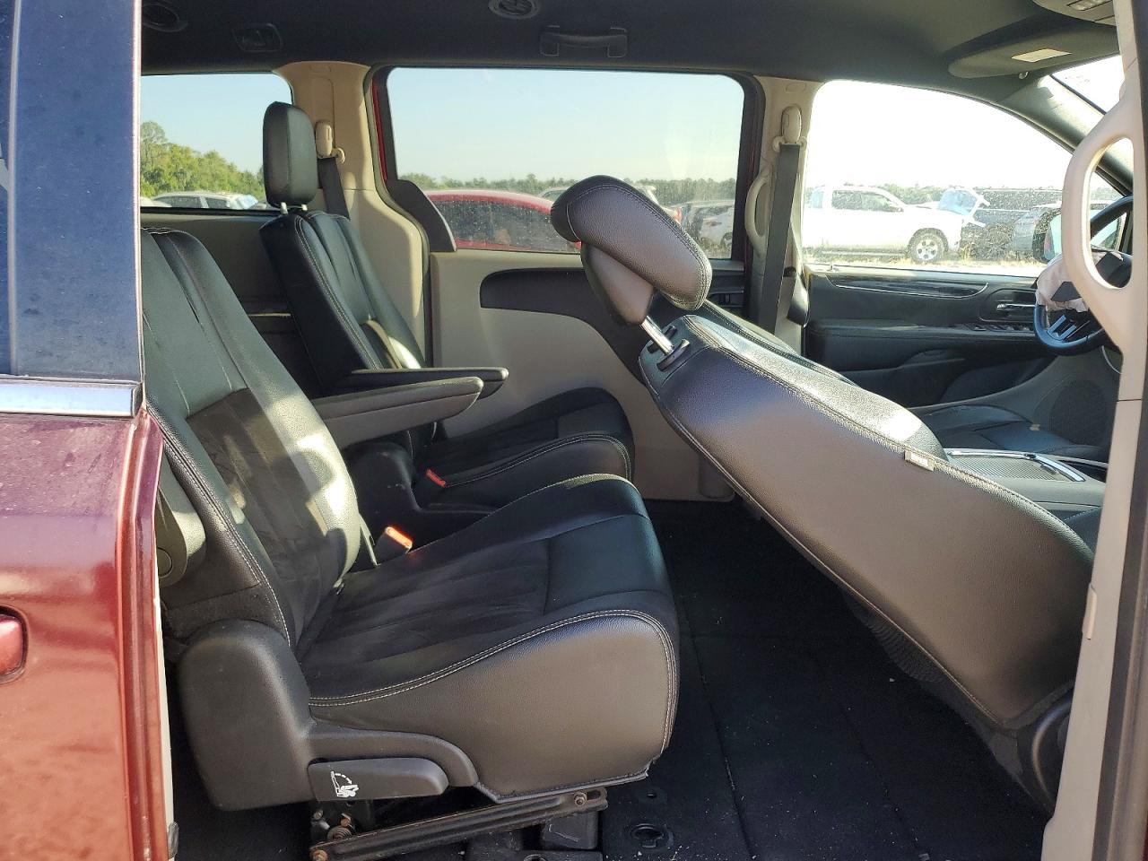 2019 Dodge Grand Caravan Sxt Бордовый vin: 2C4RDGCG8KR672586