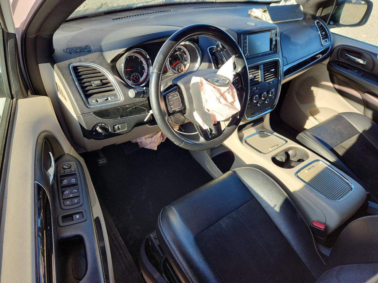 2019 Dodge Grand Caravan Sxt White vin: 2C4RDGCG8KR735539