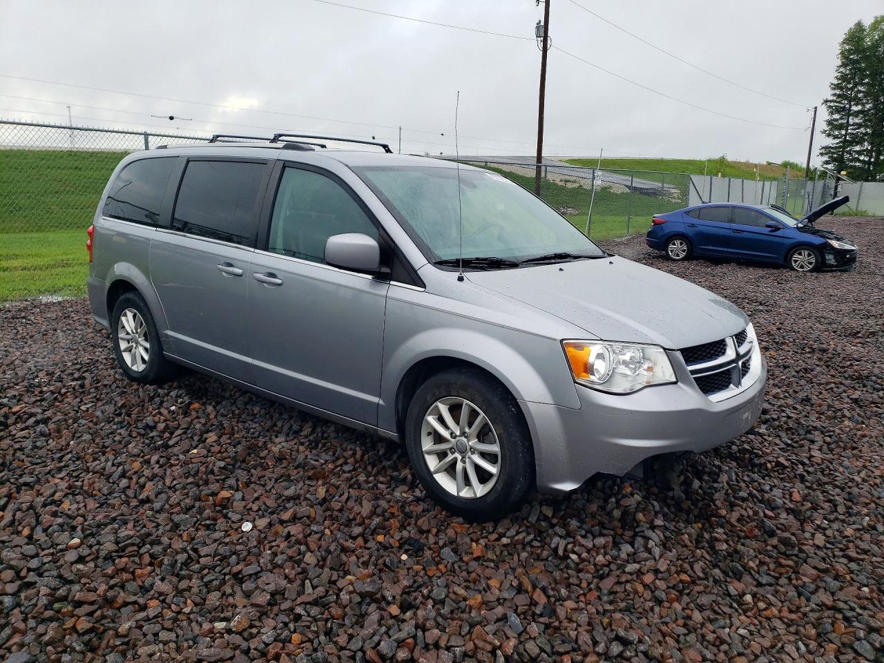 2019 Dodge Grand Caravan Sxt Gray vin: 2C4RDGCG8KR802866