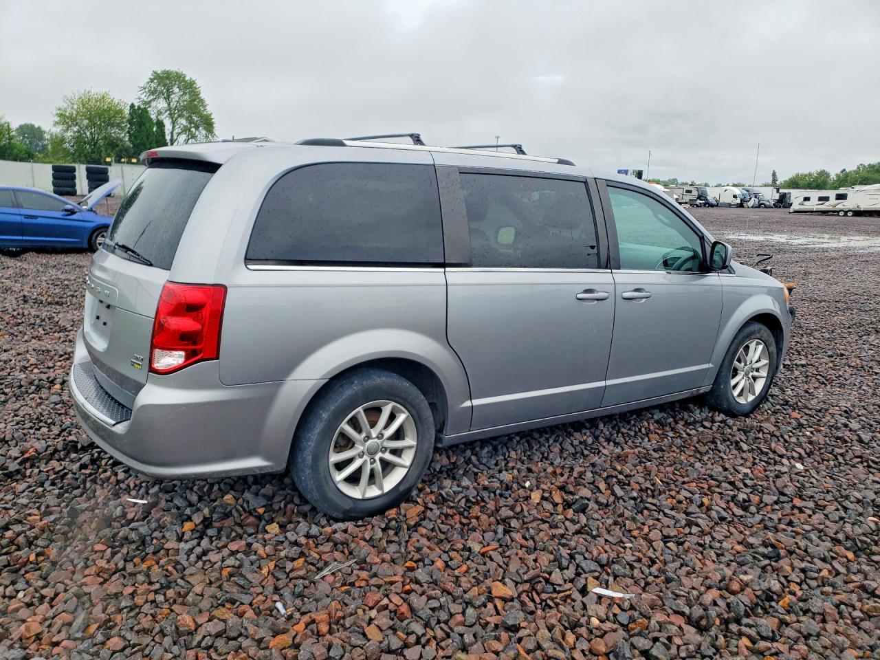 2019 Dodge Grand Caravan Sxt Gray vin: 2C4RDGCG8KR802866