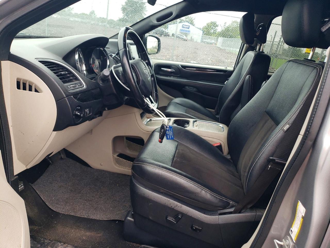 2019 Dodge Grand Caravan Sxt Gray vin: 2C4RDGCG8KR802866