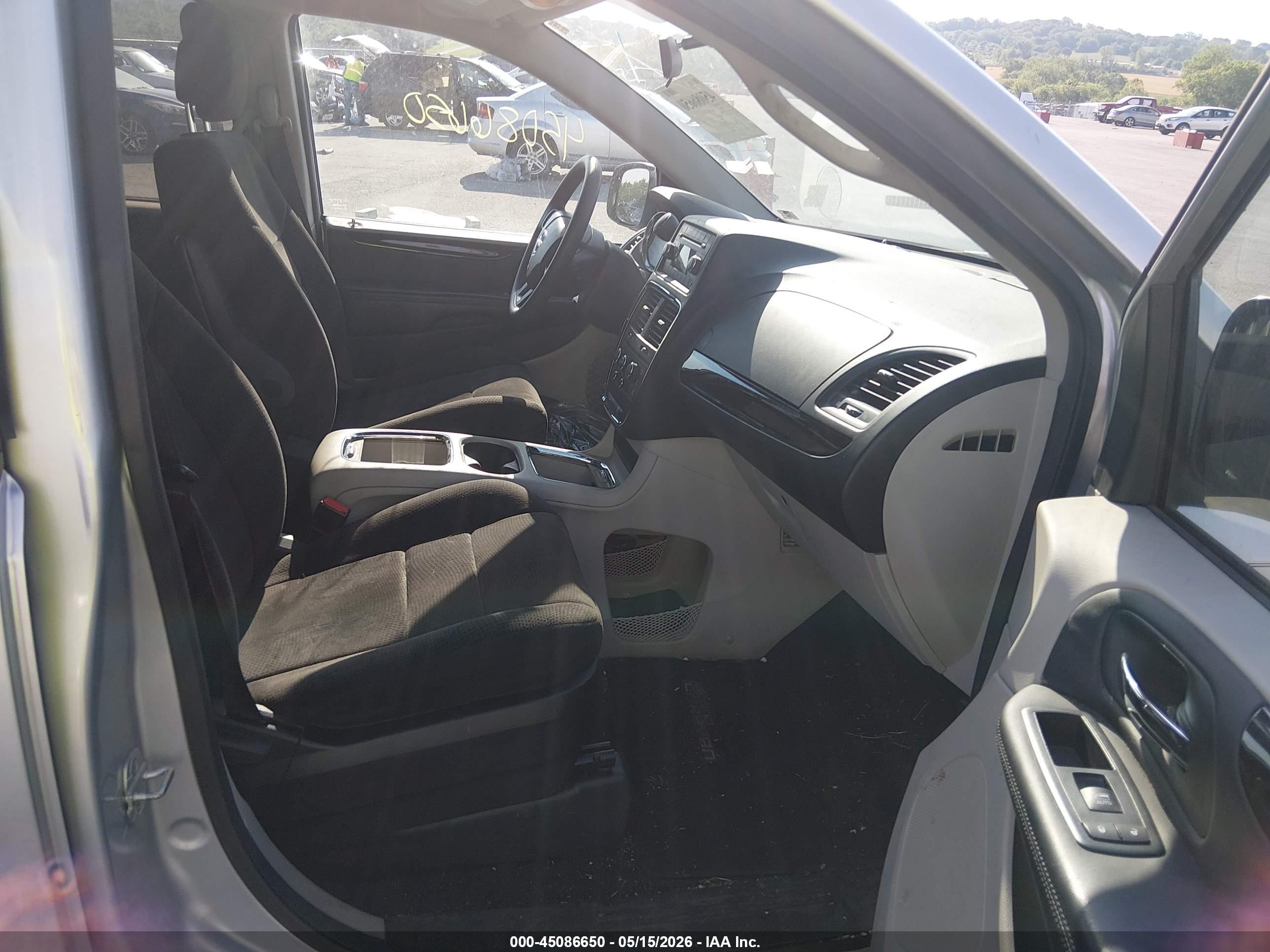 2012 Dodge Grand Caravan Sxt Silver vin: 2C4RDGCG9CR394833