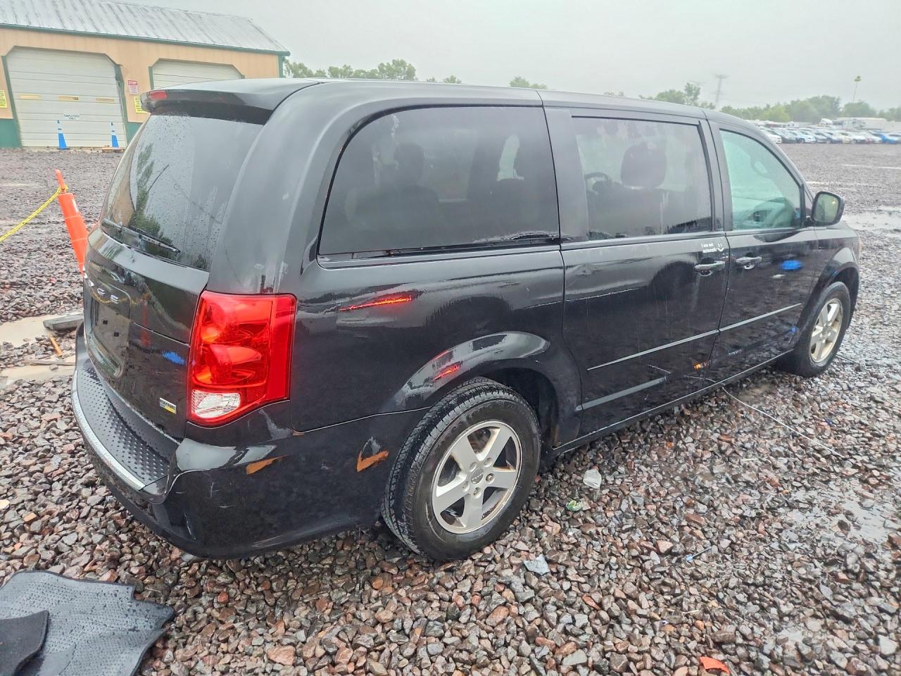 2013 Dodge Grand Caravan Sxt Black vin: 2C4RDGCG9DR521047
