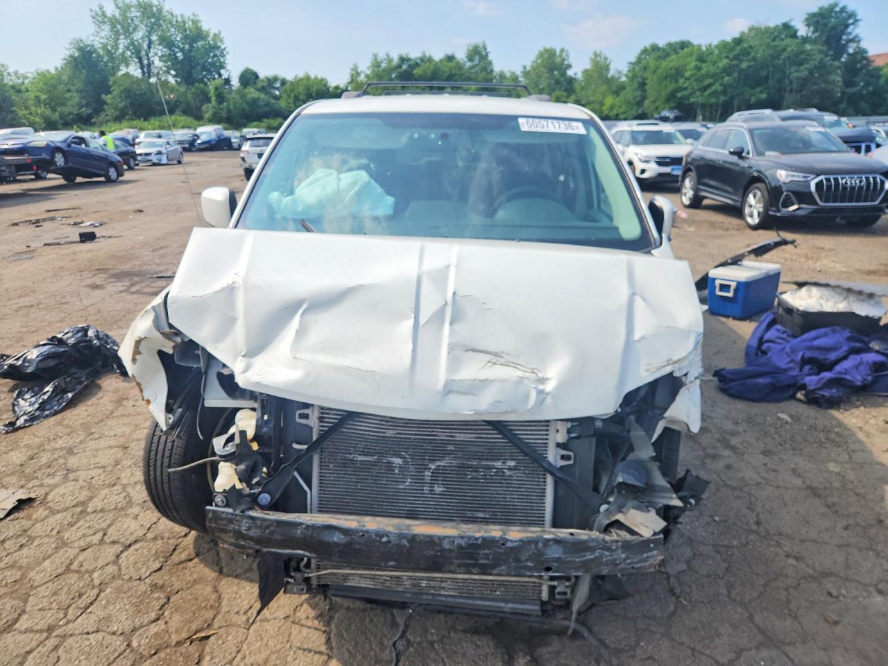 2013 Dodge Grand Caravan Sxt White vin: 2C4RDGCG9DR551715