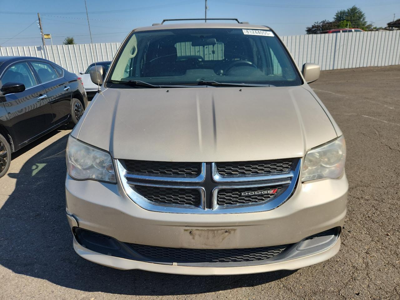 2013 Dodge Grand Caravan Gold vin: 2C4RDGCG9DR553948