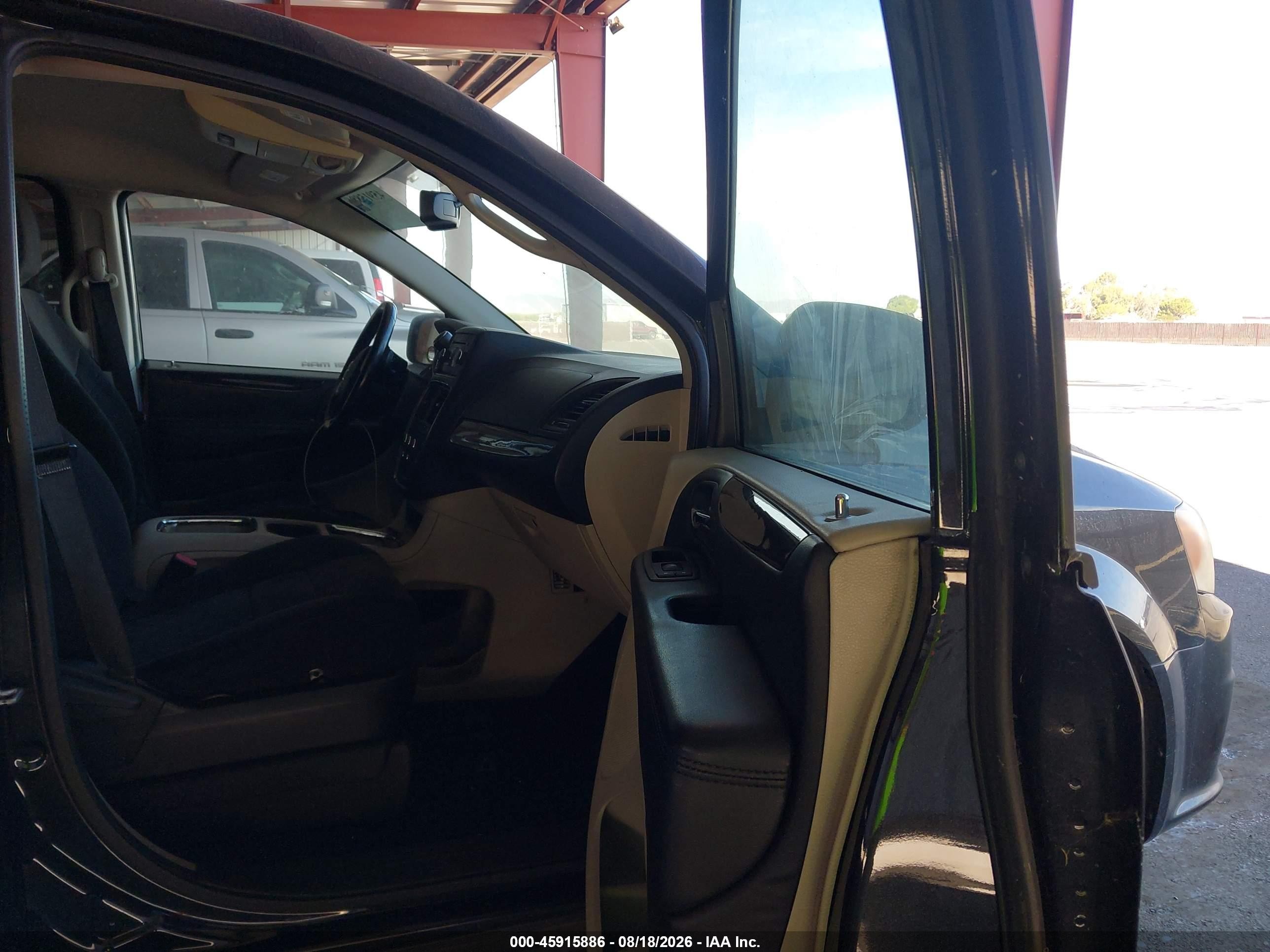2013 Dodge Grand Caravan Sxt Black vin: 2C4RDGCG9DR585685