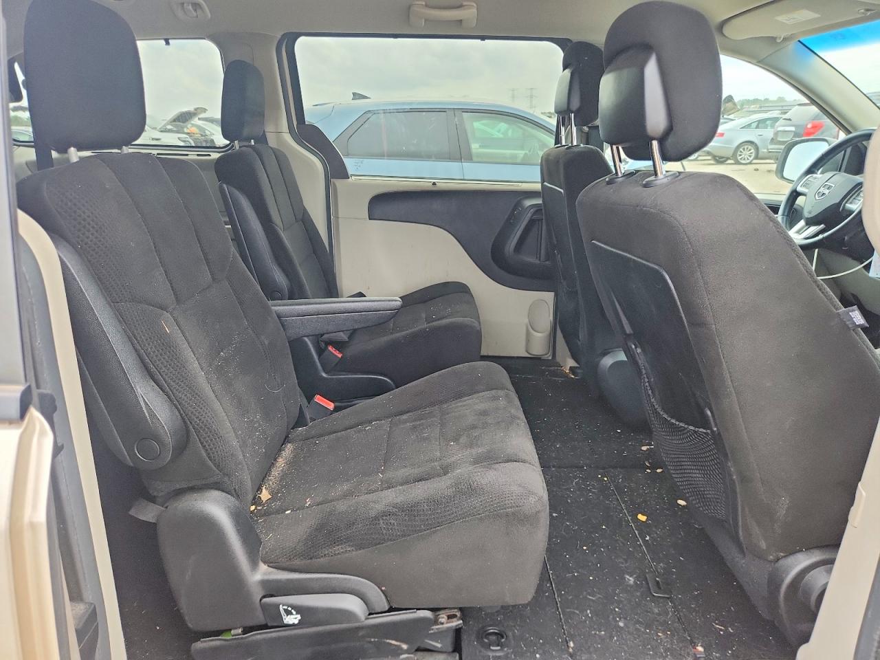 2013 Dodge Grand Caravan Sxt Beige vin: 2C4RDGCG9DR599957