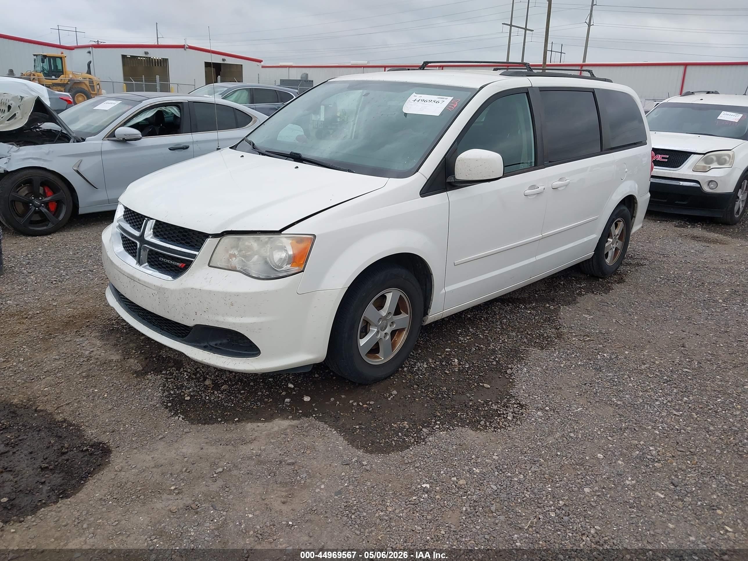 2013 Dodge Grand Caravan Sxt White vin: 2C4RDGCG9DR637106
