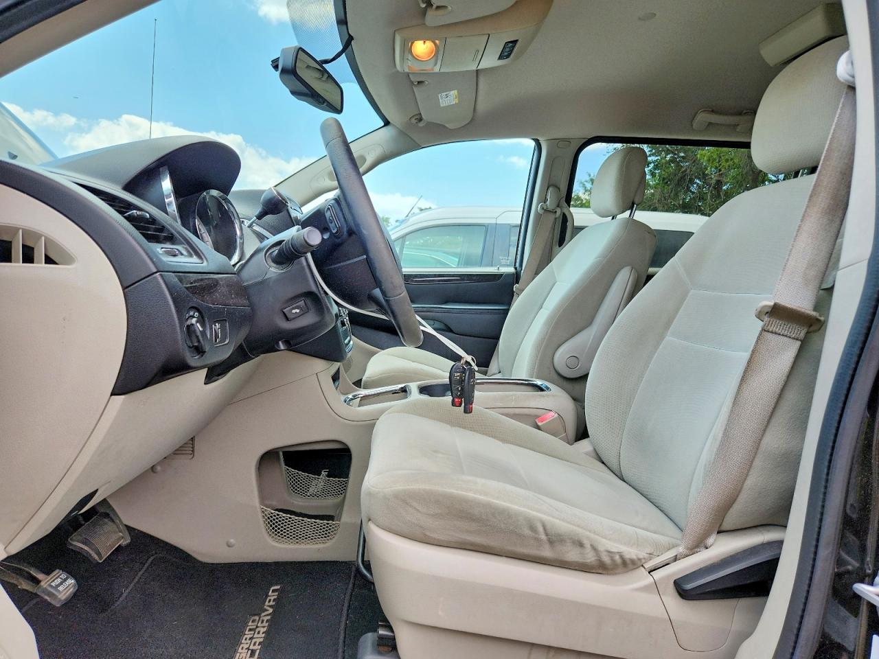 2013 Dodge Grand Caravan Sxt Black vin: 2C4RDGCG9DR676486