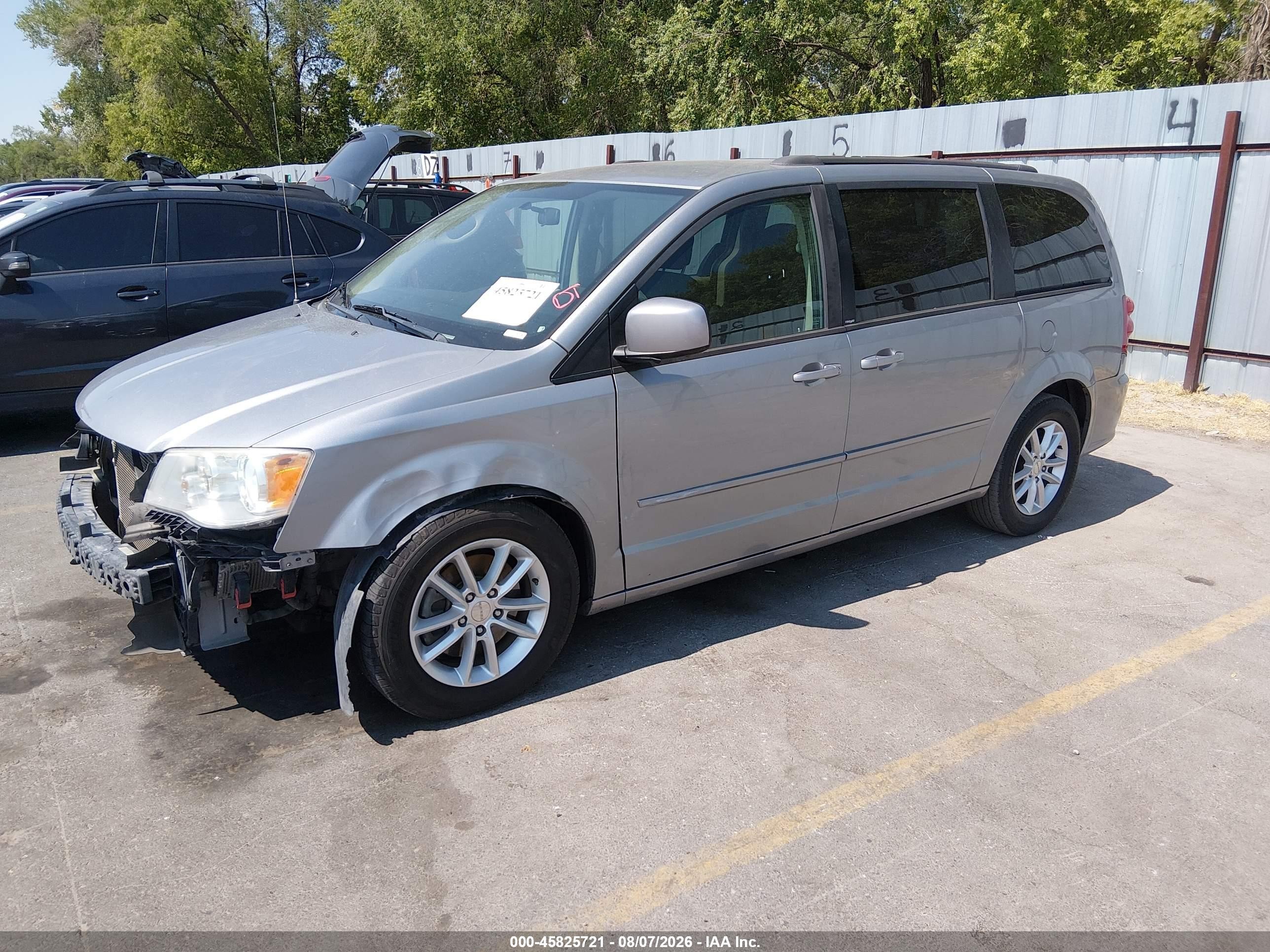 2013 Dodge Grand Caravan Sxt Silver vin: 2C4RDGCG9DR685494