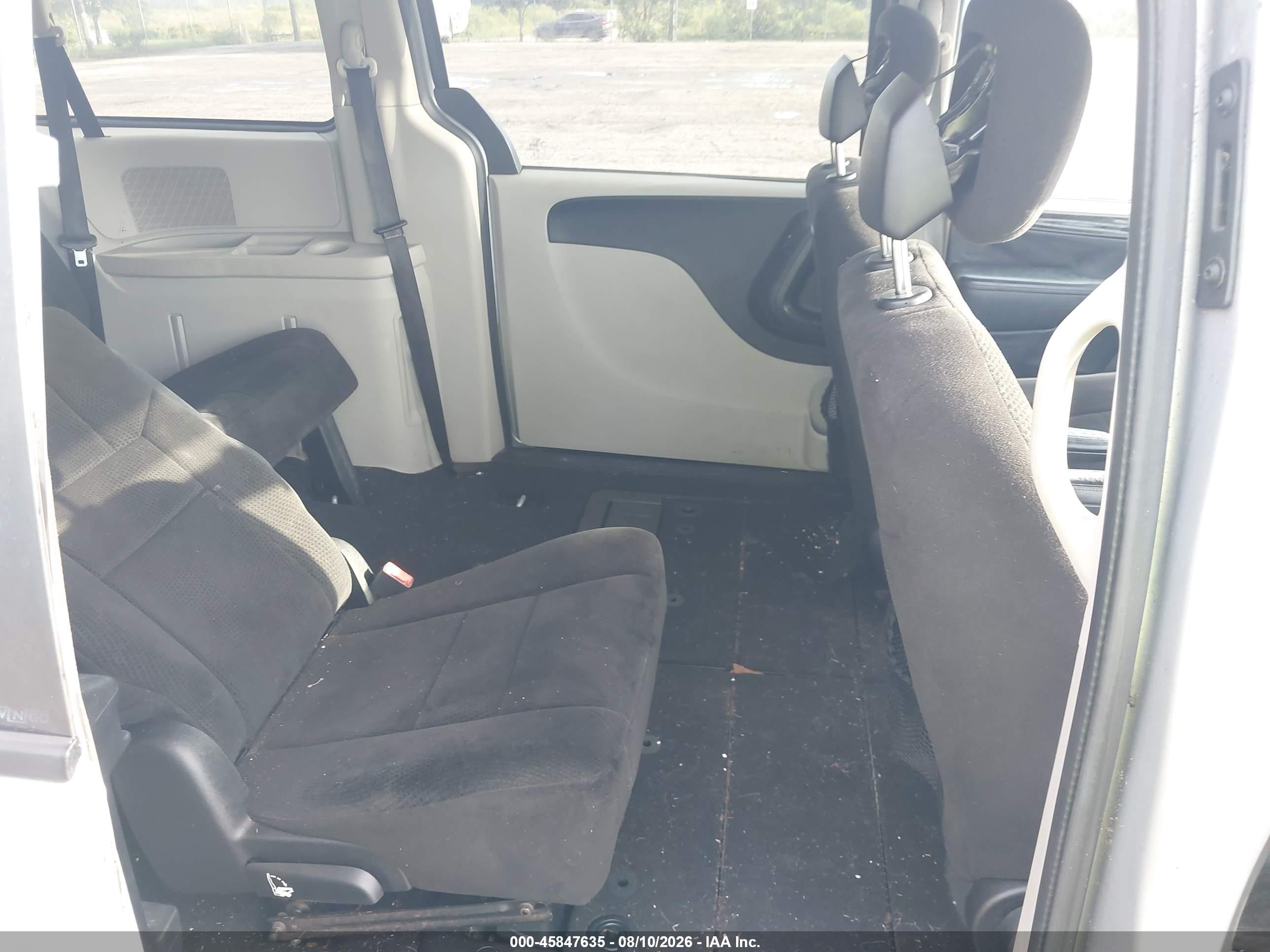2013 Dodge Grand Caravan Sxt Silver vin: 2C4RDGCG9DR750165