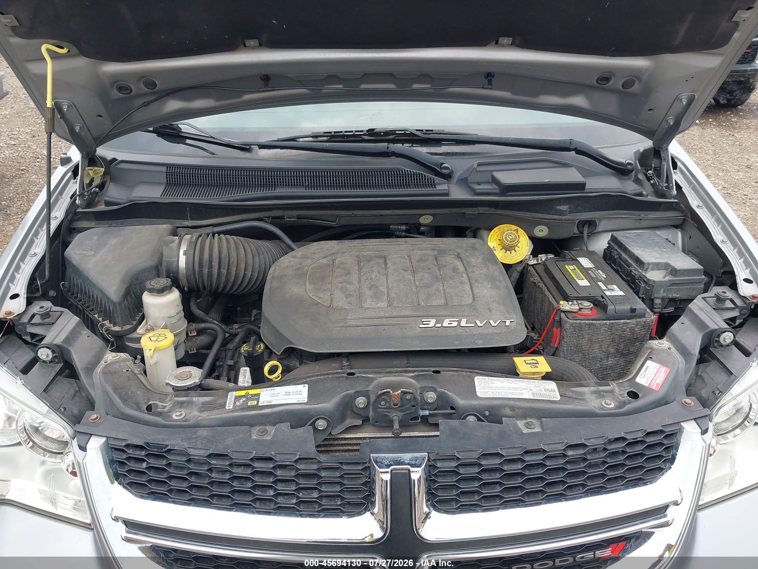 2013 Dodge Grand Caravan Sxt Silver vin: 2C4RDGCG9DR765278
