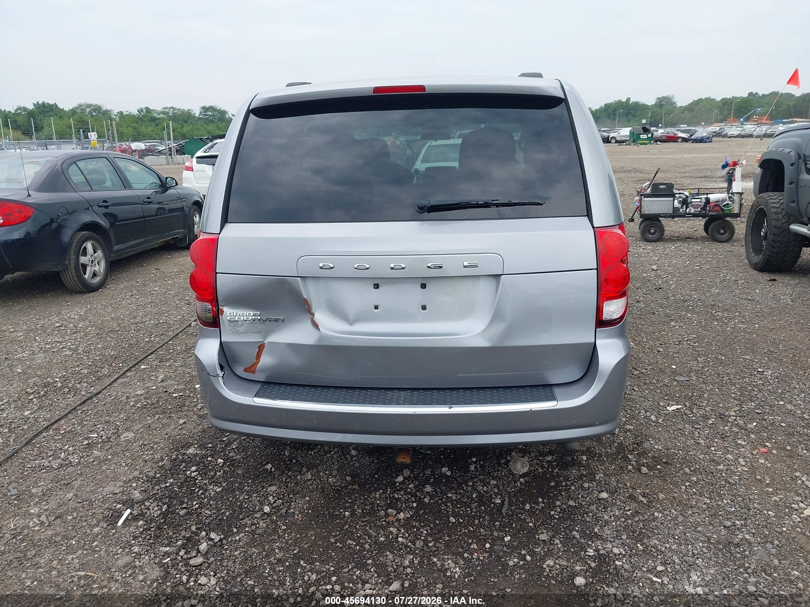 2013 Dodge Grand Caravan Sxt Silver vin: 2C4RDGCG9DR765278